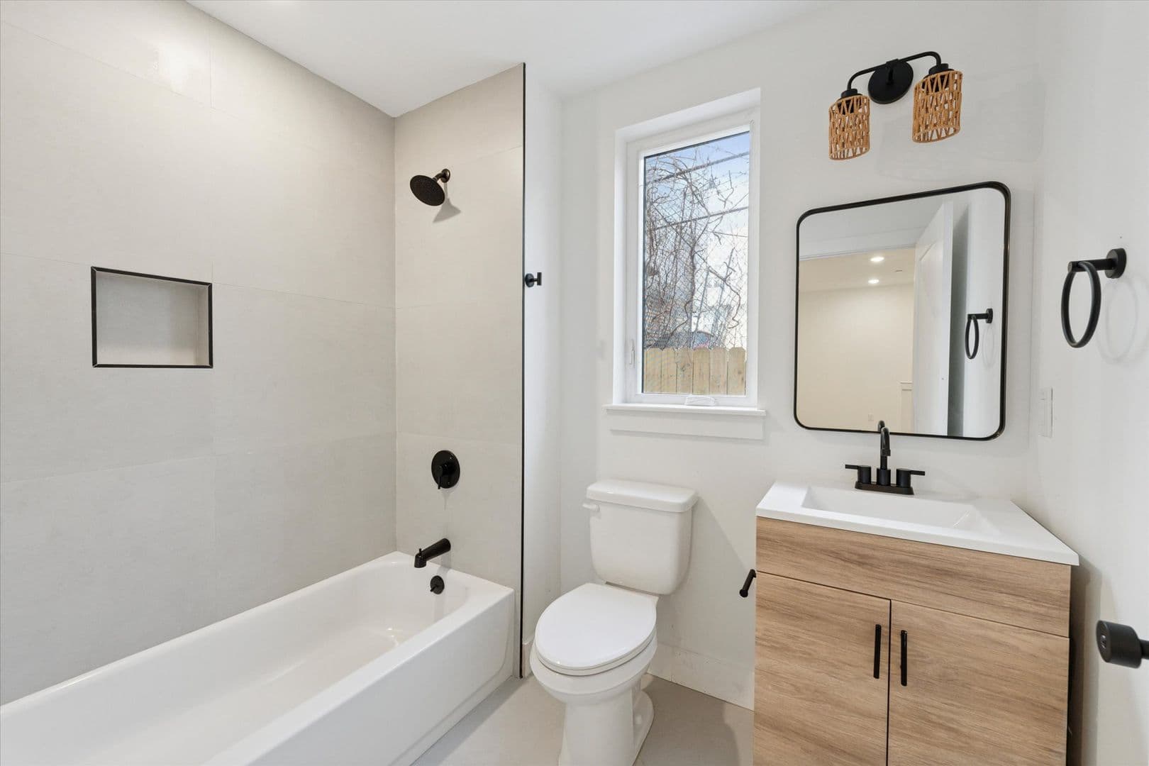 Philadelphia Apartment: 2520 N Front Street