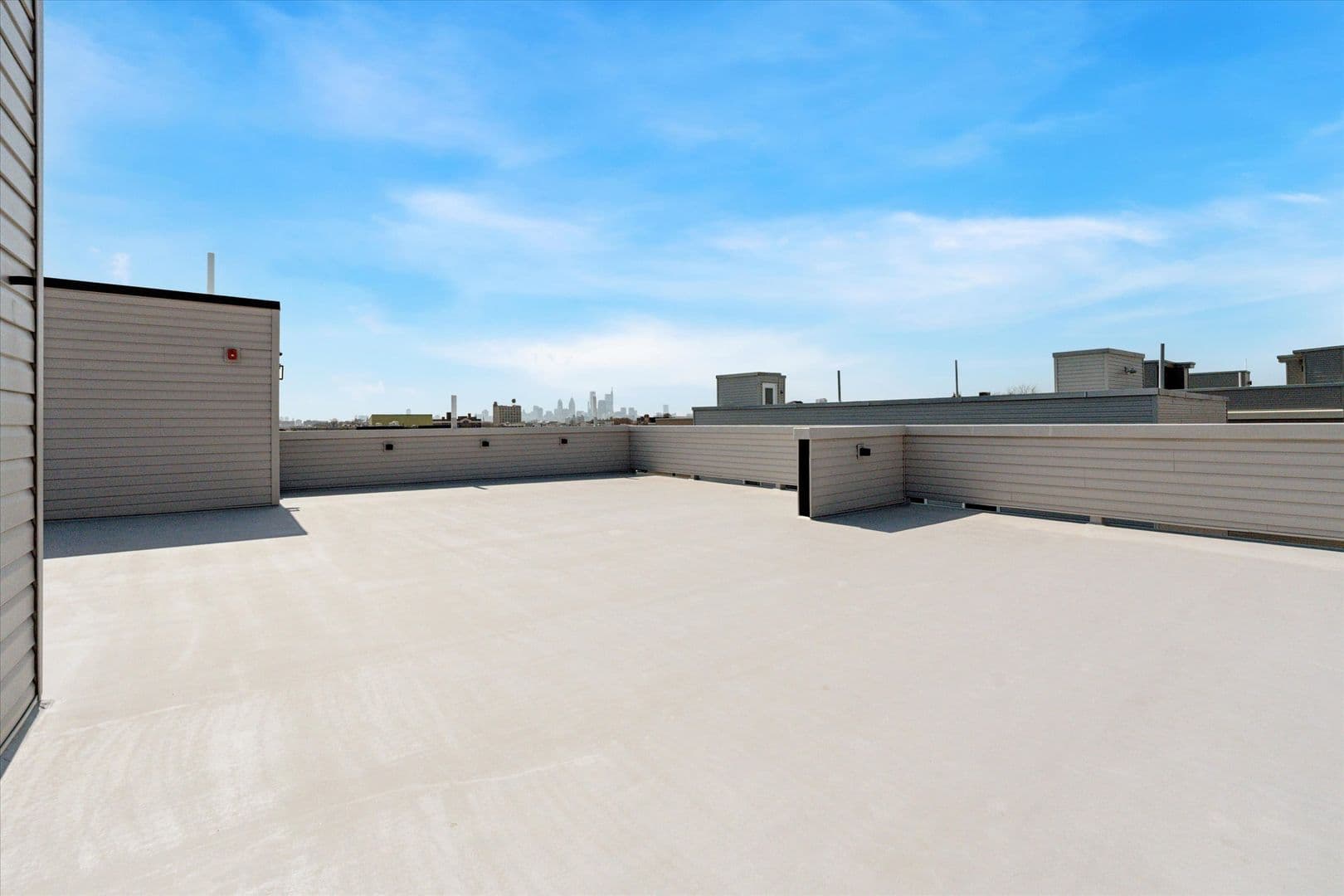 Philadelphia Apartment: 2520 N Front Street