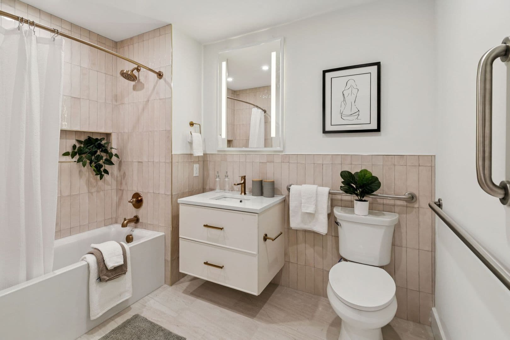Philadelphia Apartment: 20-30 W Allens Ln