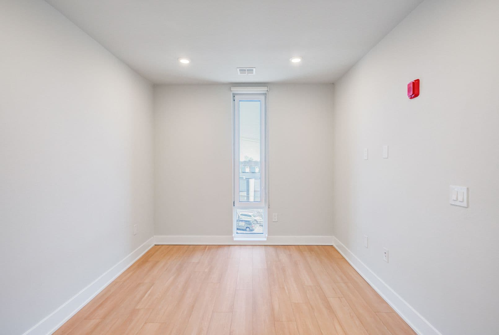 Philadelphia Apartment: 6910 Ridge Avenue
