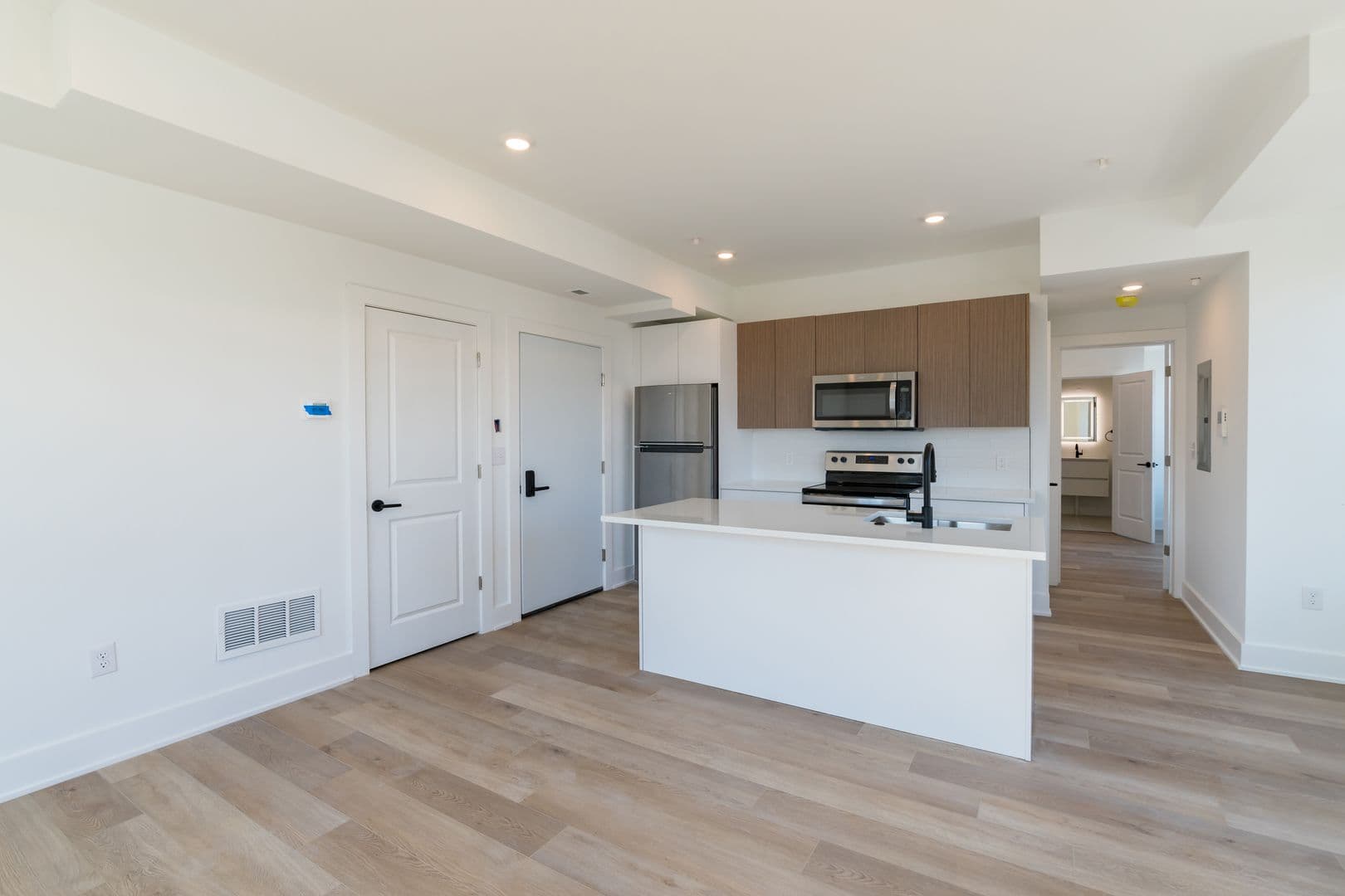 Philadelphia Apartment: 5900 Germantown Ave