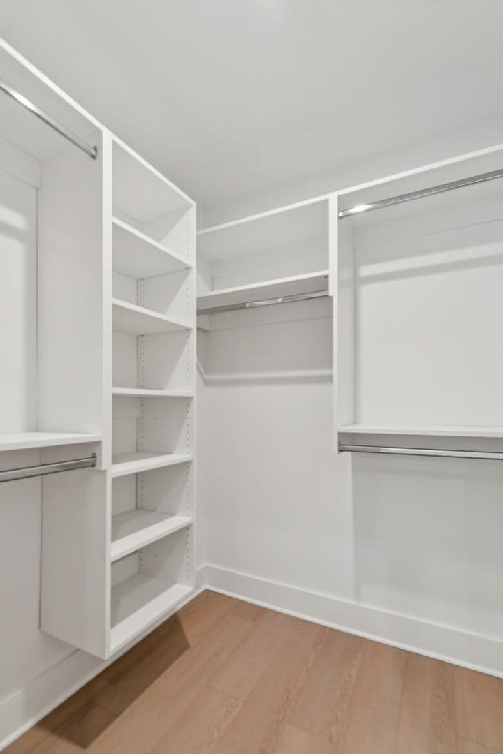 Philadelphia Apartment: 20-30 W Allens Ln