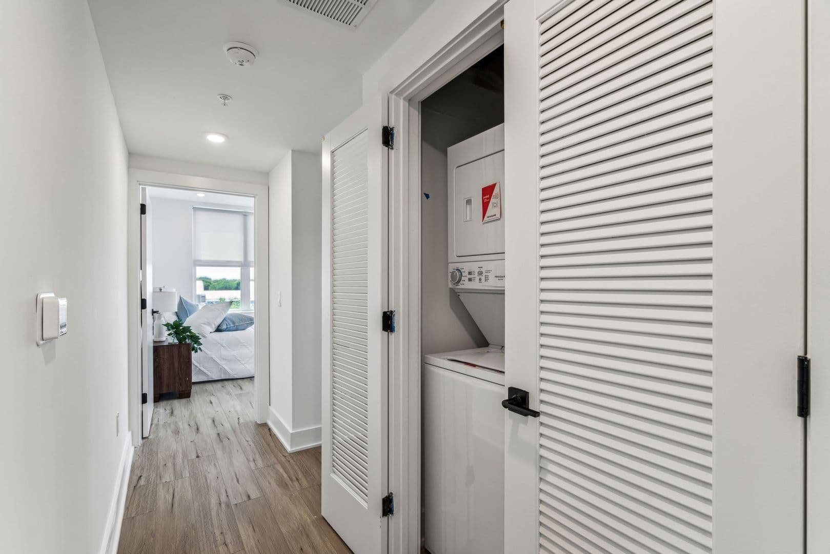 Philadelphia Apartment: 139 W Chelten Ave