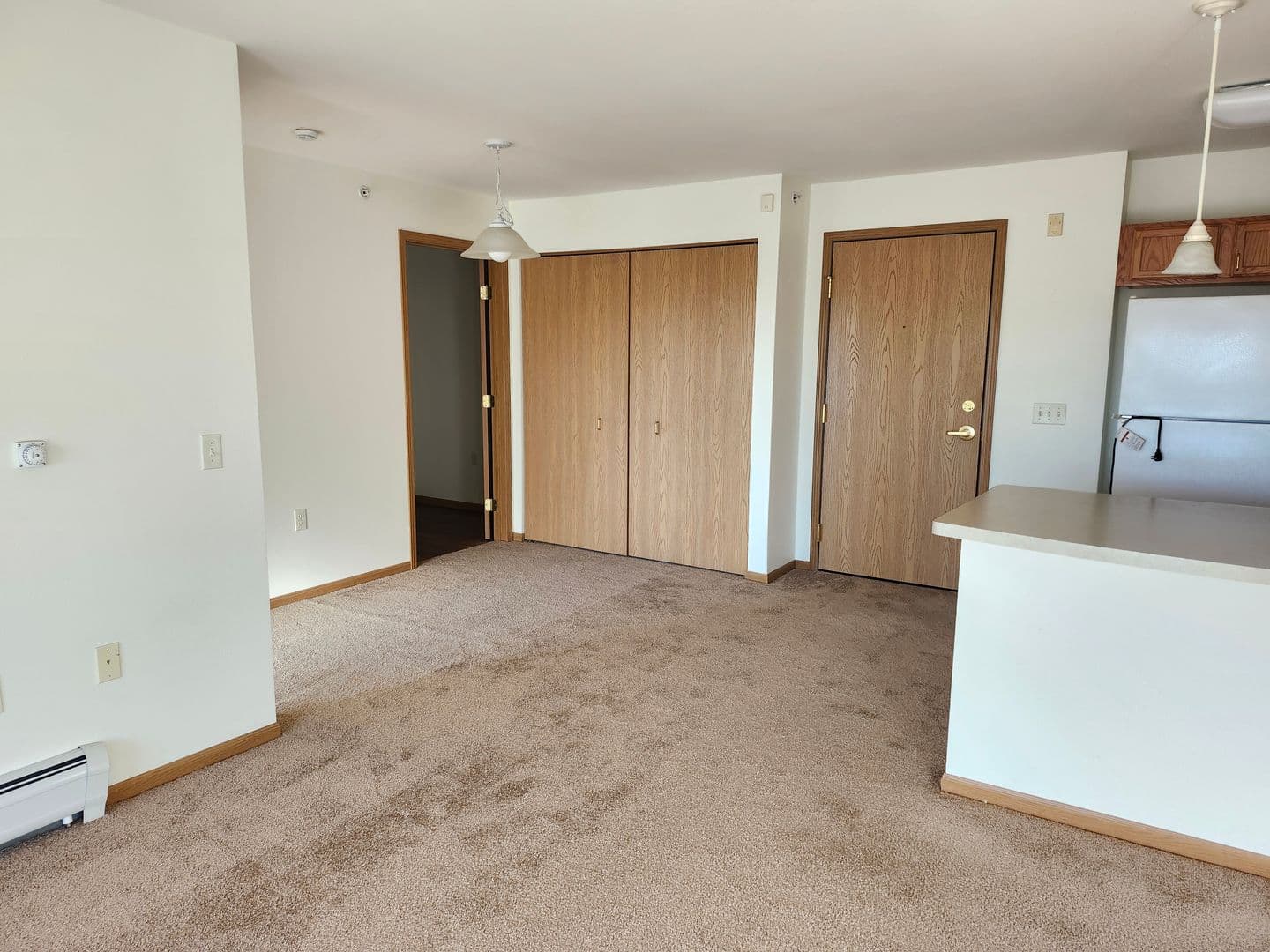 Green Bay Apartment: 445 Cardinal Lane