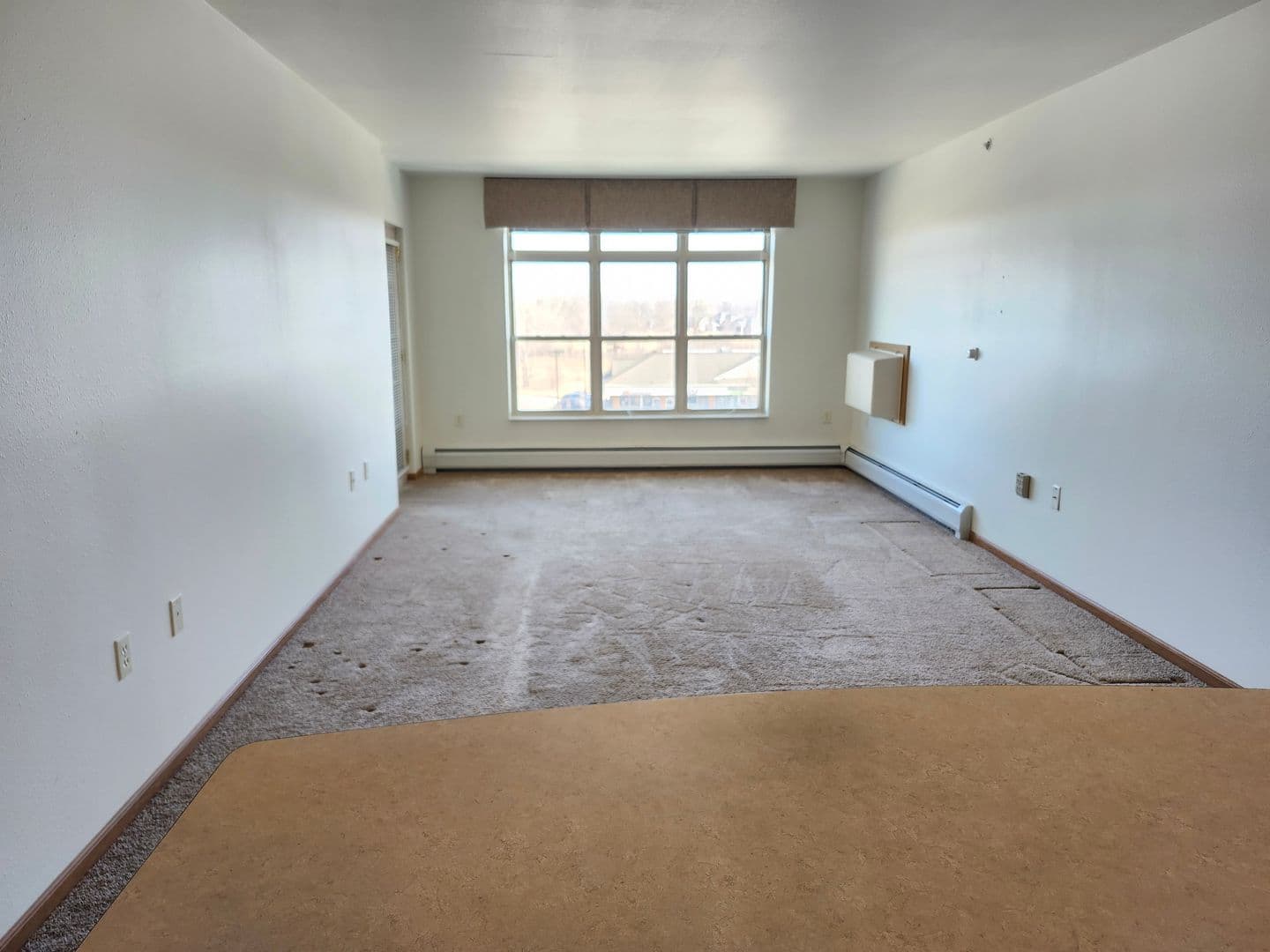 Green Bay Apartment: 445 Cardinal Lane