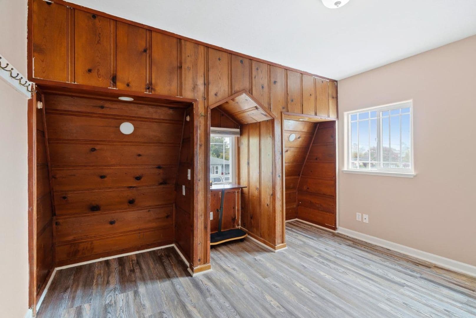 Santa Cruz Apartment: 531 Dufour Street