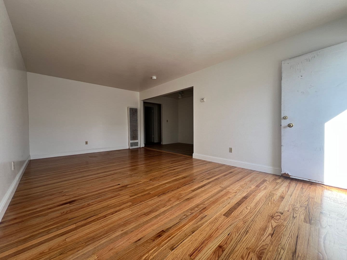 St. Helena Apartment: 1018-1040 Allison Avenue