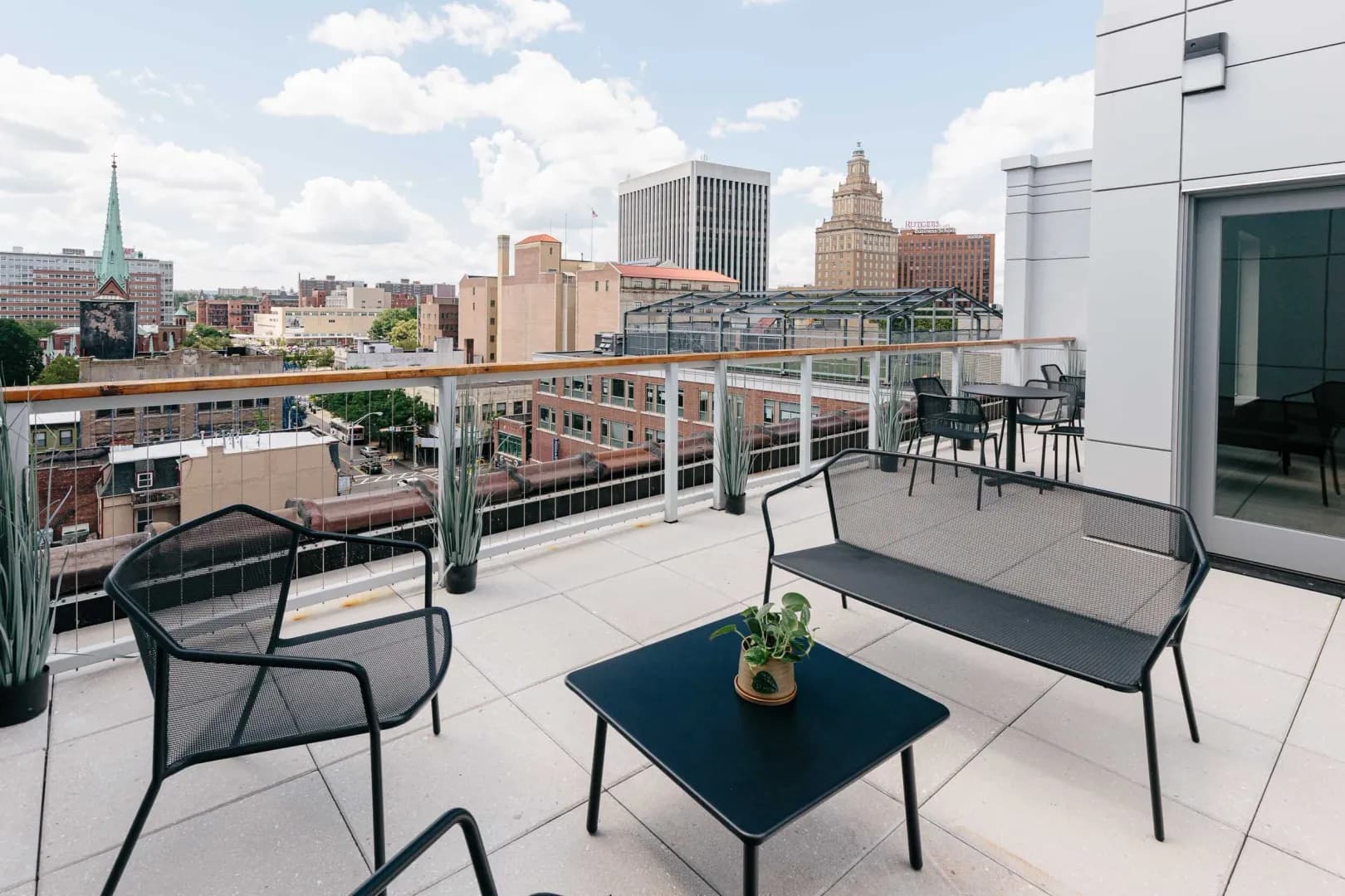 Newark Apartment: 10 Central Ave