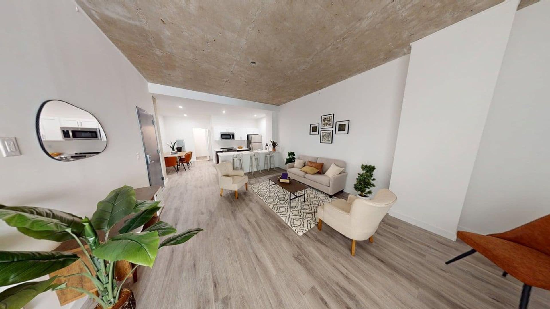 Newark Apartment: 10 Commerce Court