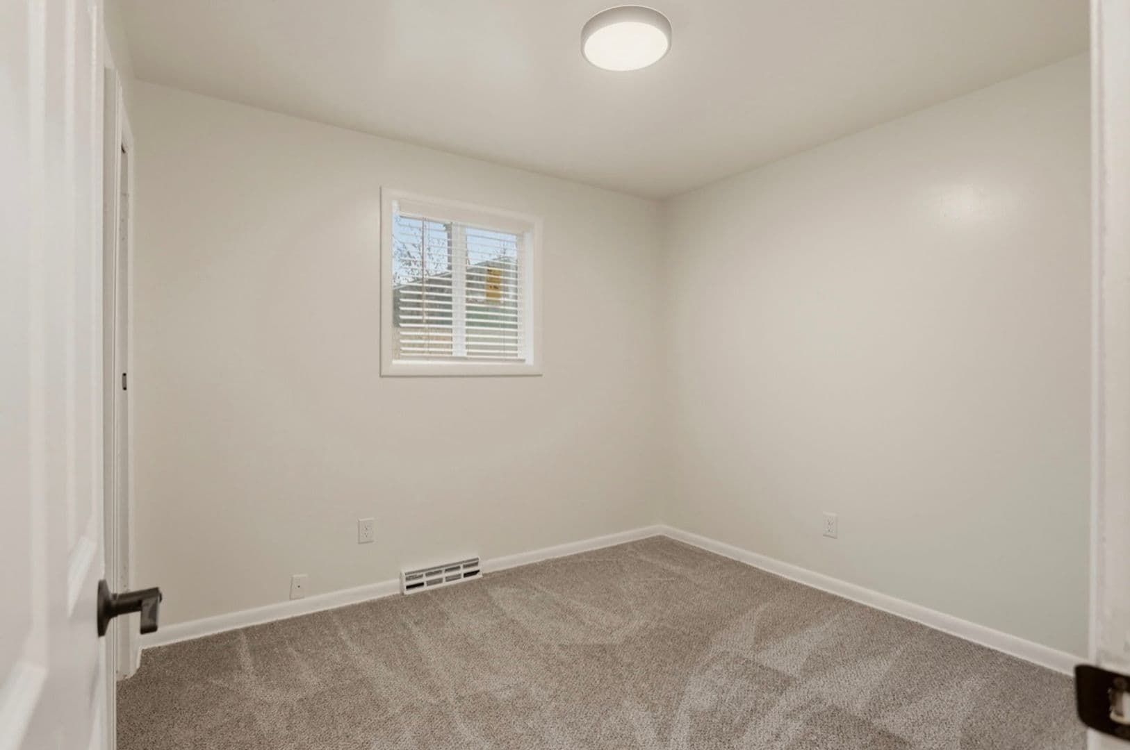 Saginaw House: 514 S 22nd St.