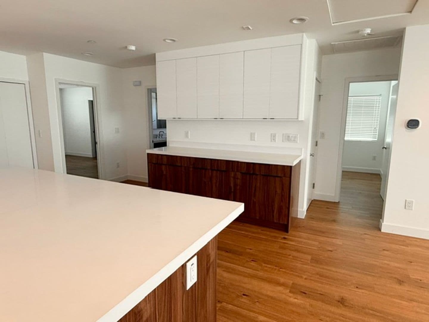 MONTEREY PARK House: 433 W HAMMEL ST