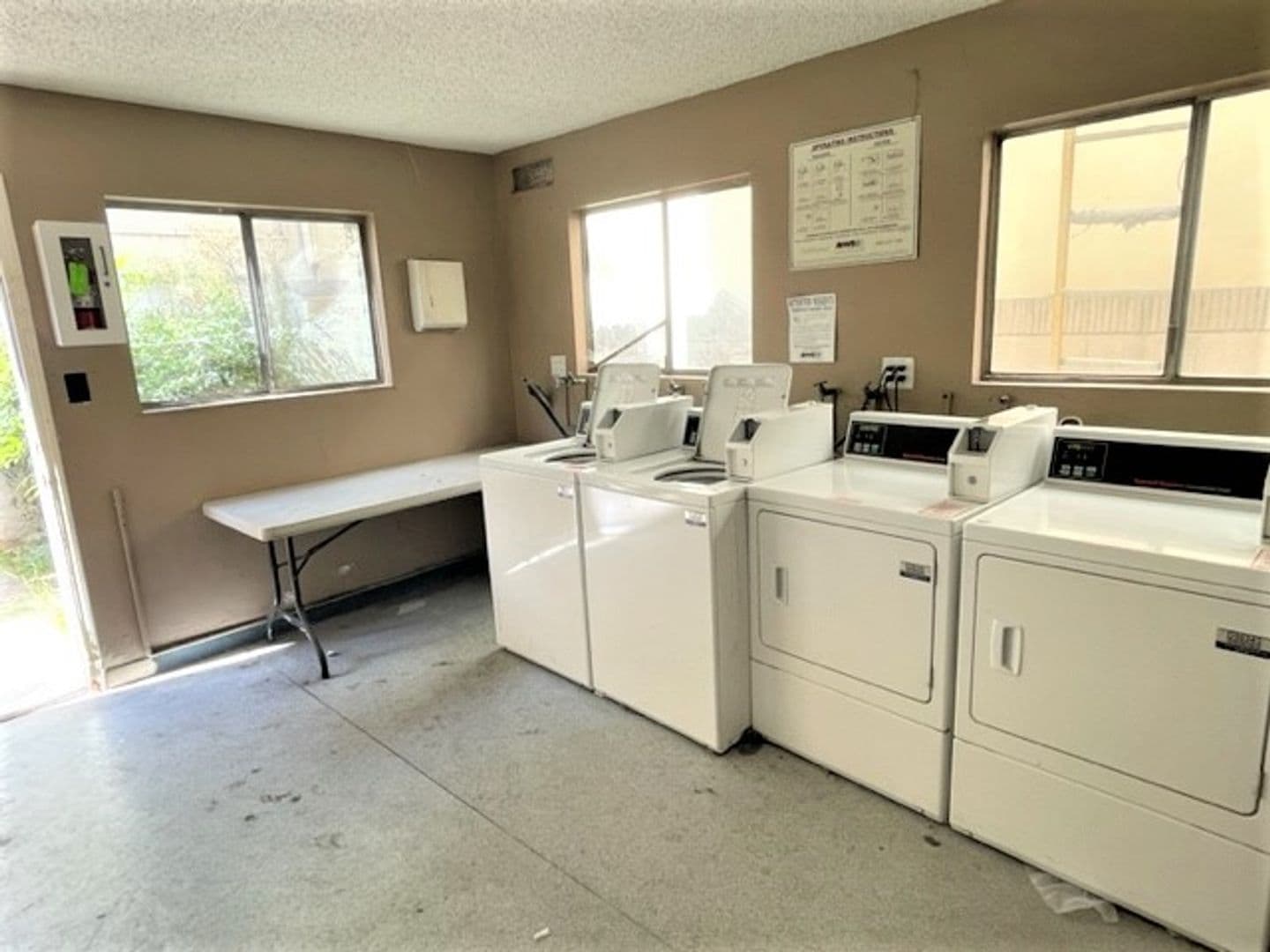 BELLFLOWER Apartment: 9830 RAMONA ST
