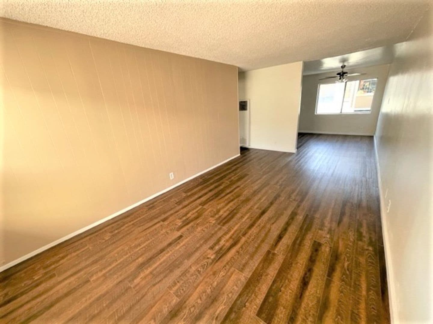BELLFLOWER Apartment: 9830 RAMONA ST