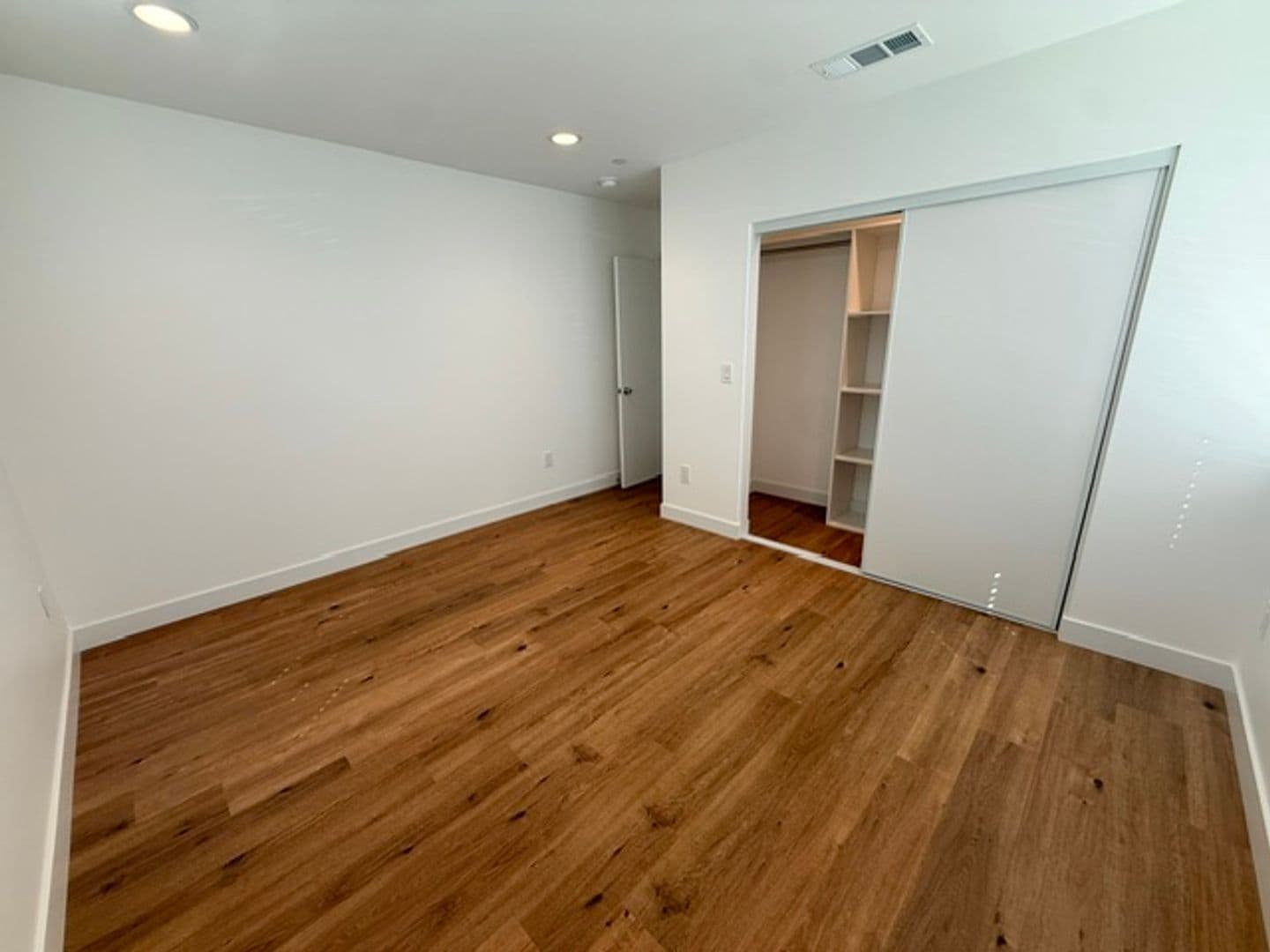 MONTEREY PARK House: 433 W HAMMEL ST