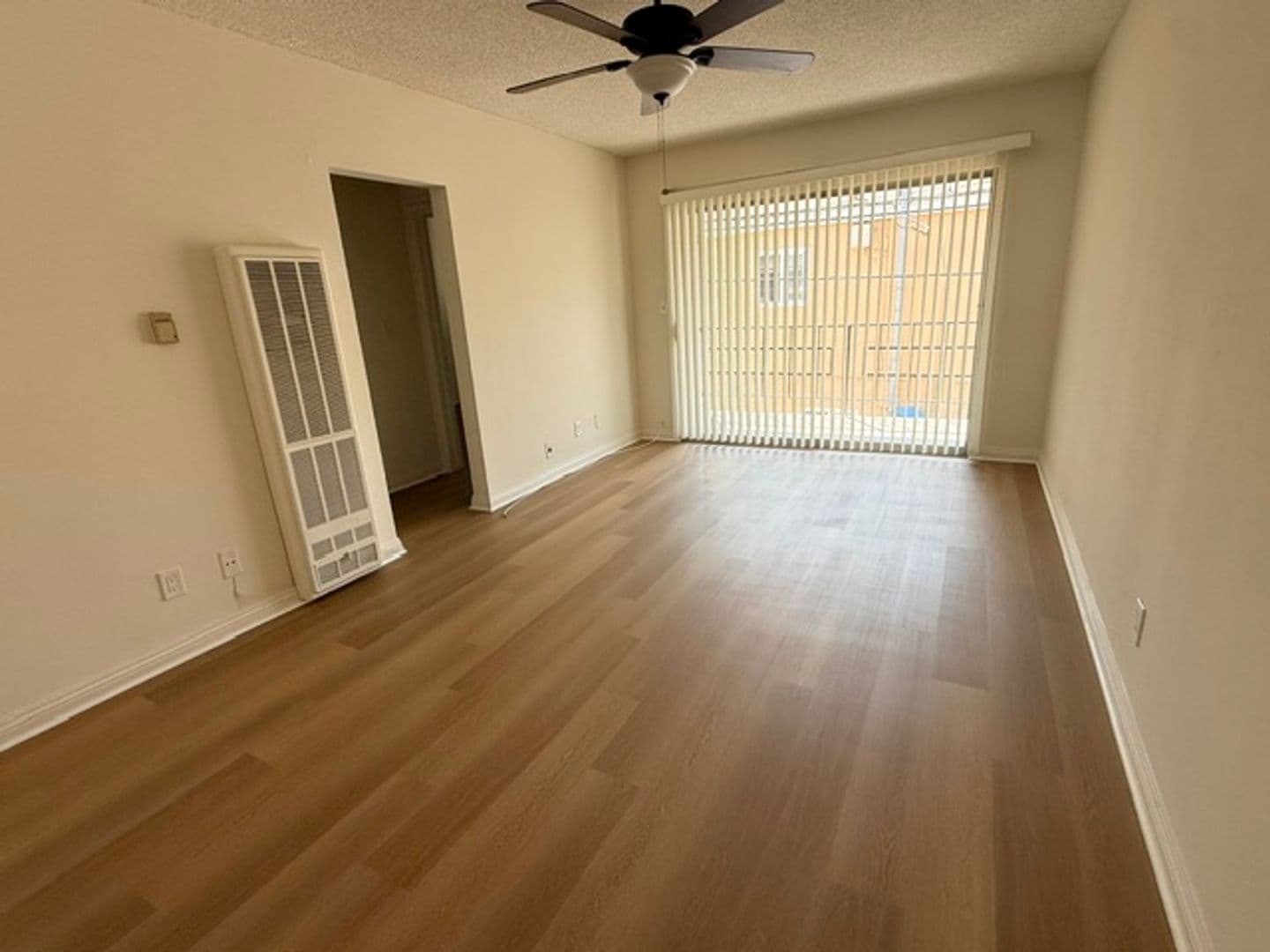 LYNWOOD Apartment: 3360 MARTIN L. KING - 15