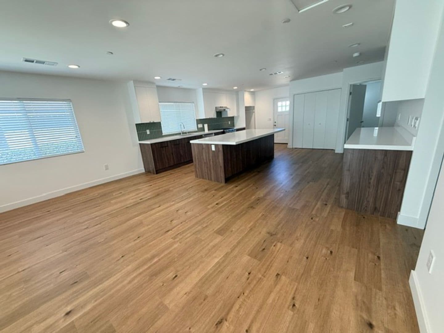 MONTEREY PARK House: 433 W HAMMEL ST