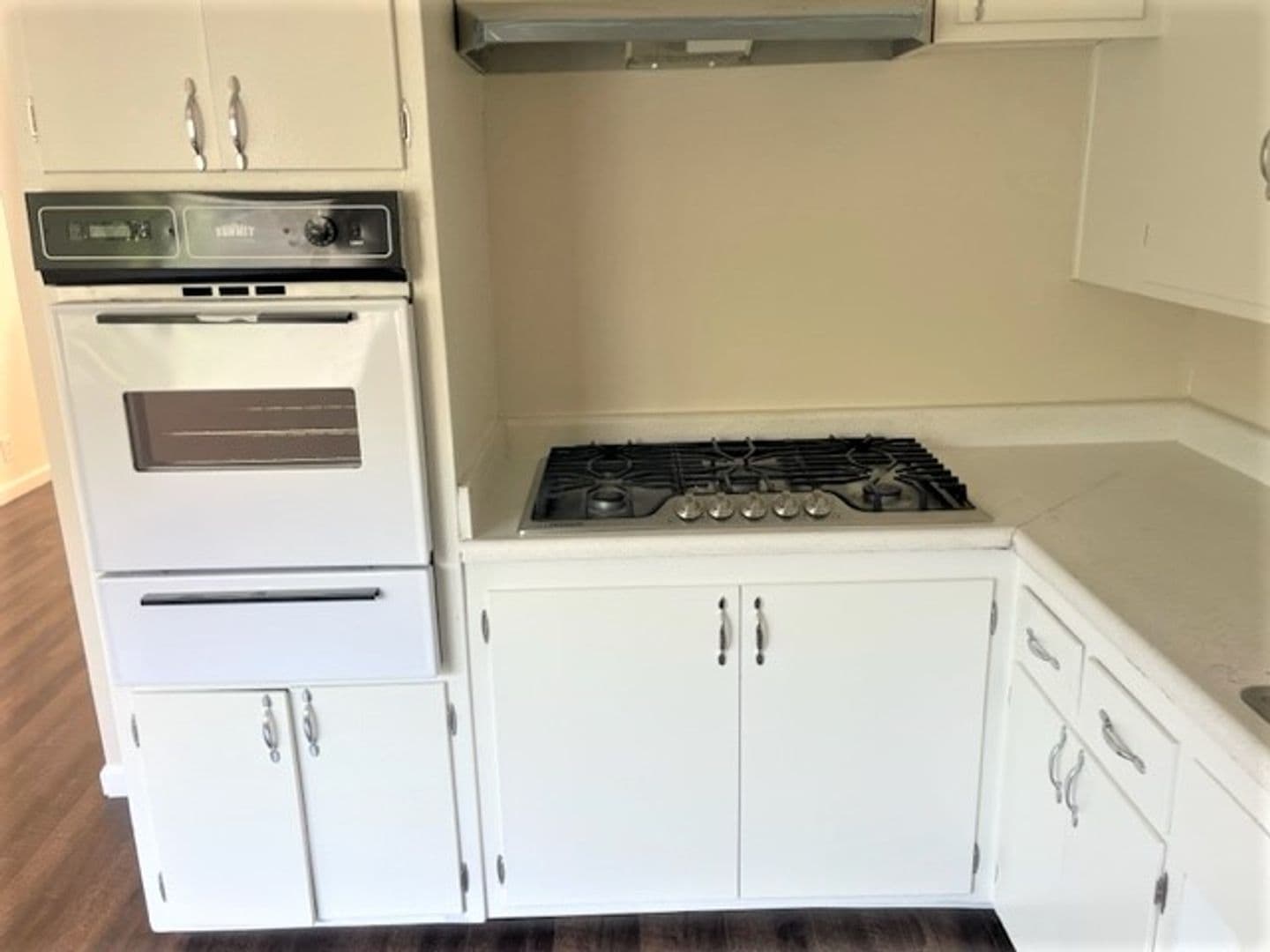 BELLFLOWER Apartment: 9830 RAMONA ST