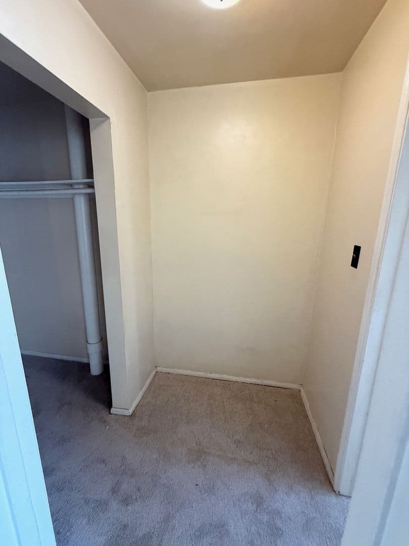 LONG BEACH Apartment: 4621 BANNER DR