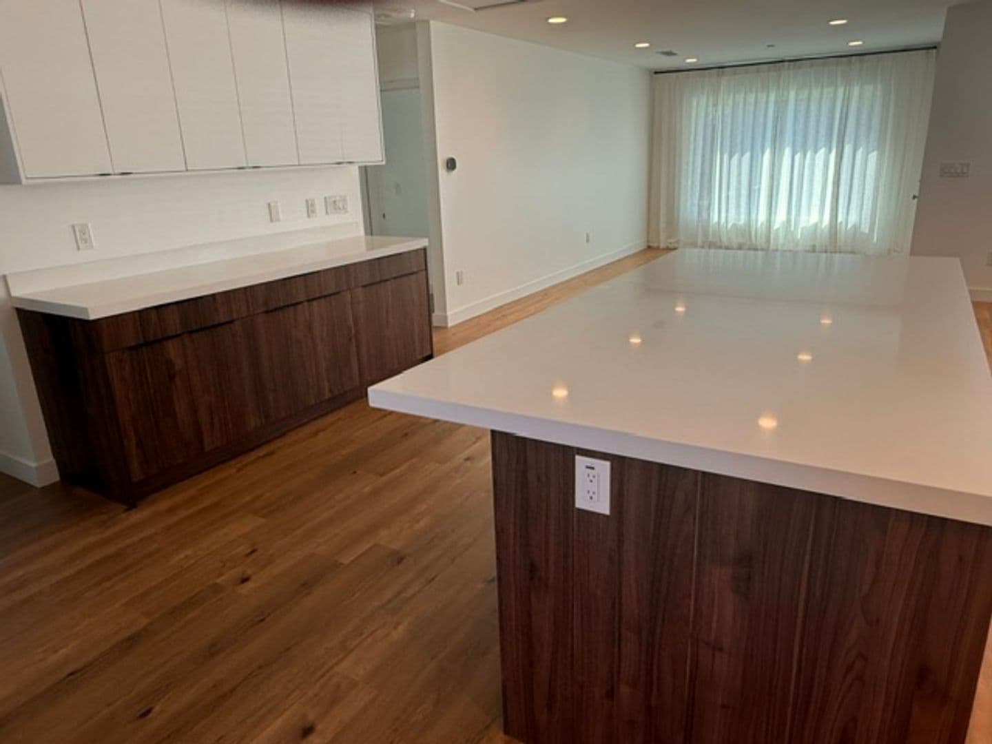 MONTEREY PARK House: 433 W HAMMEL ST