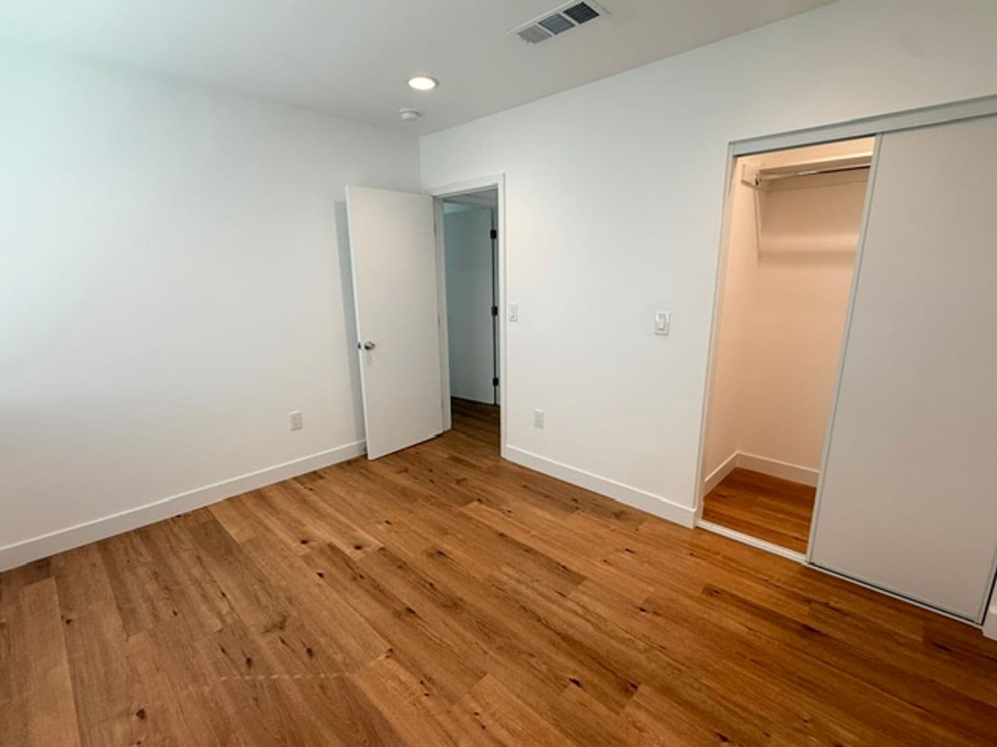 MONTEREY PARK House: 433 W HAMMEL ST