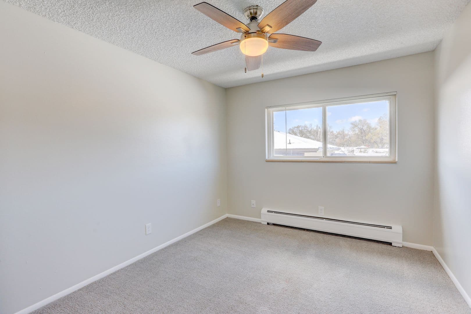 Lakewood Apartment: 7830 West 10th Avenue