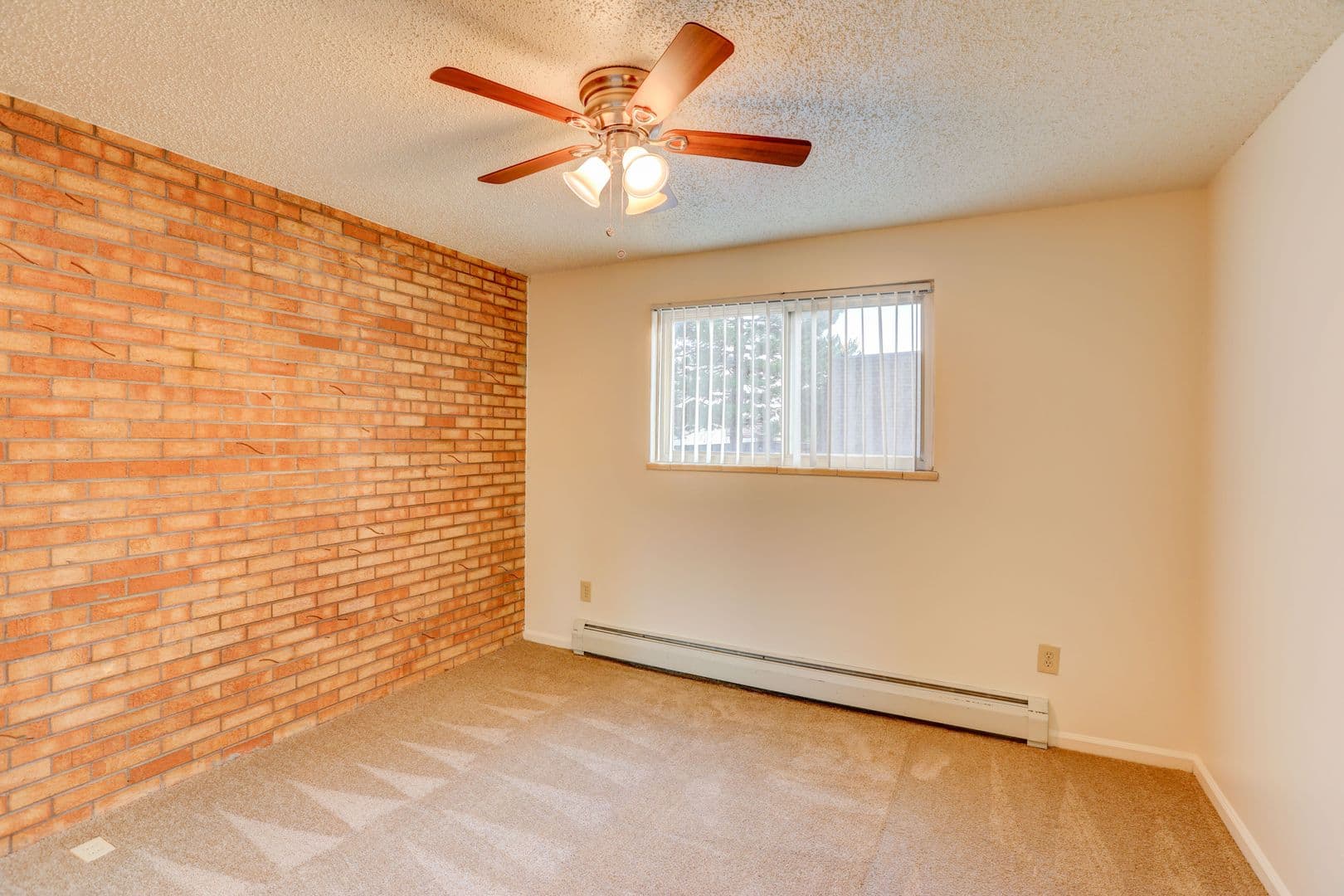 Lakewood Apartment: 11280 W. 20th Ave.