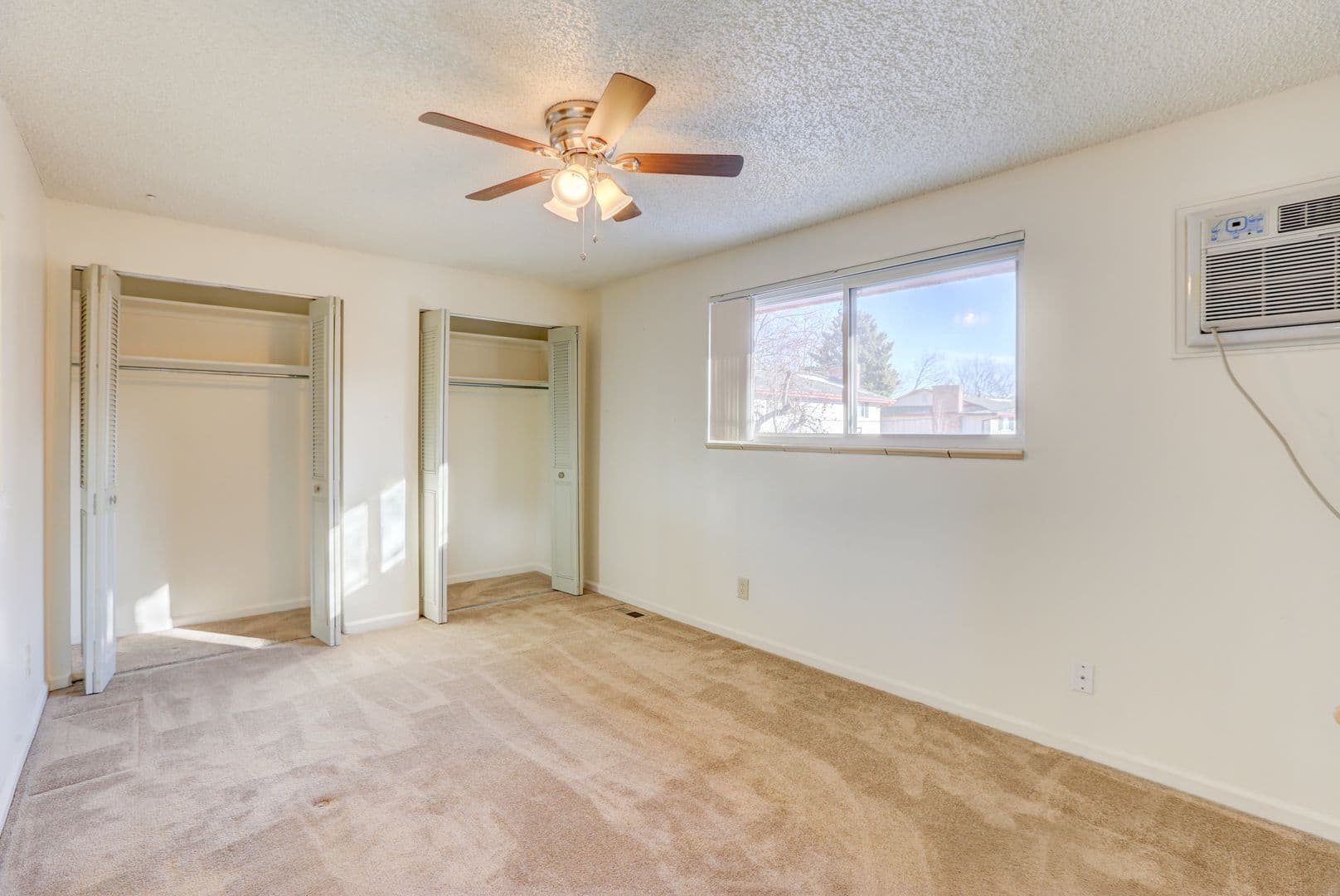Lakewood Apartment: 11280 W. 20th Ave.