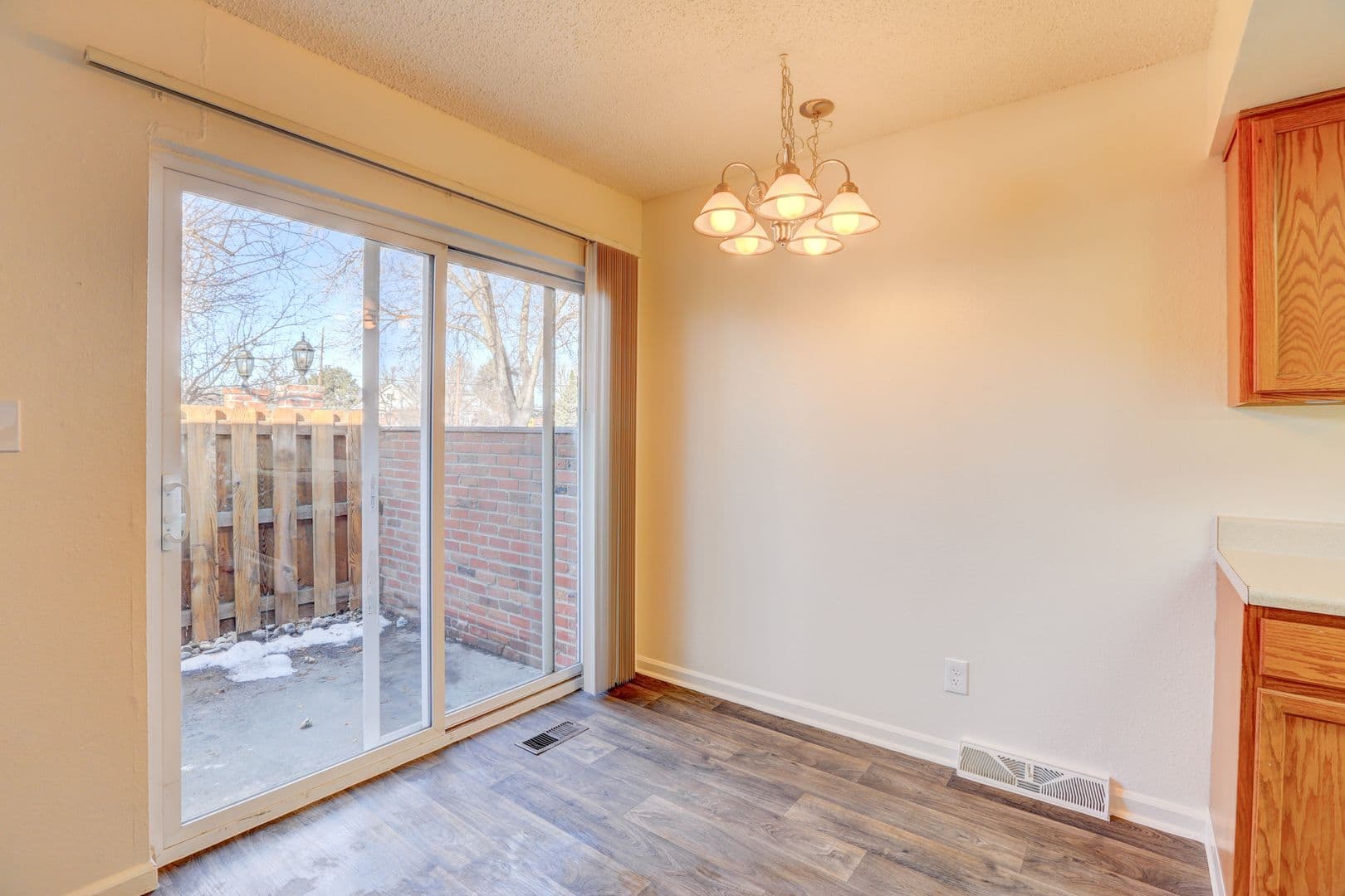 Lakewood Apartment: 11280 W. 20th Ave.