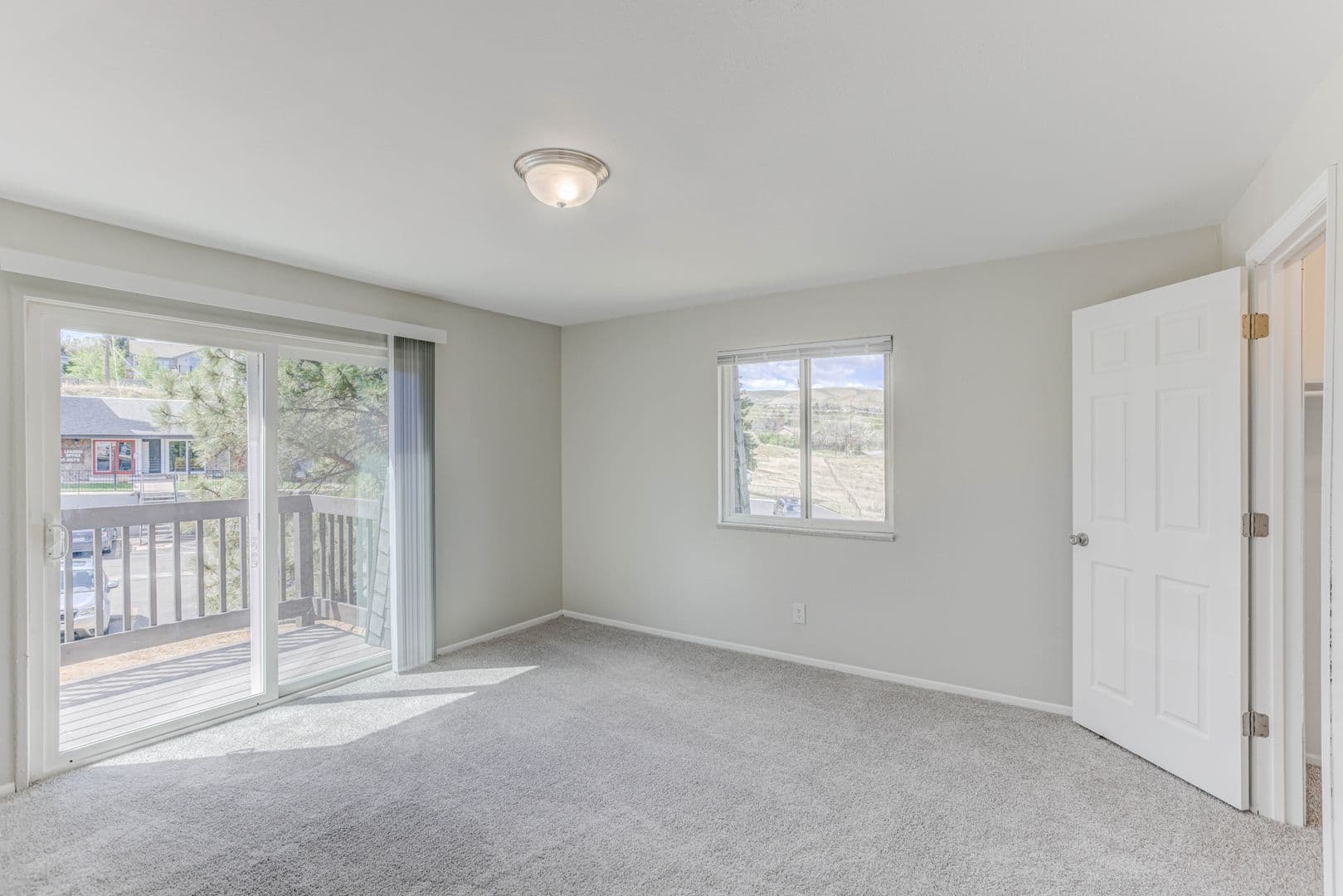 Lakewood Apartment: 13050 West Cedar Drive