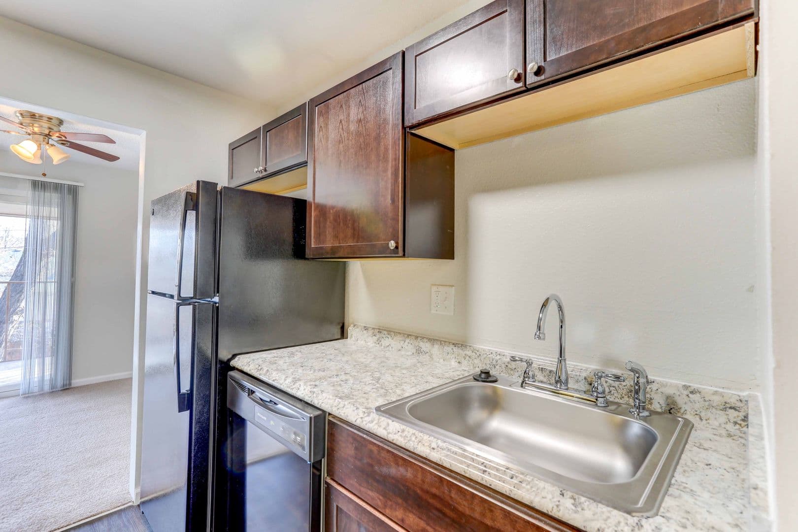 Denver Apartment: 2050 South Monaco Street Parkway