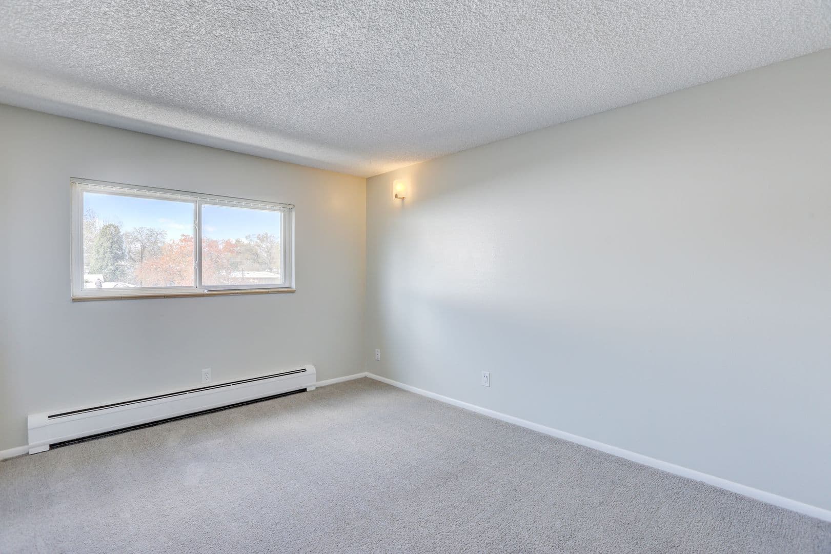 Lakewood Apartment: 7830 West 10th Avenue