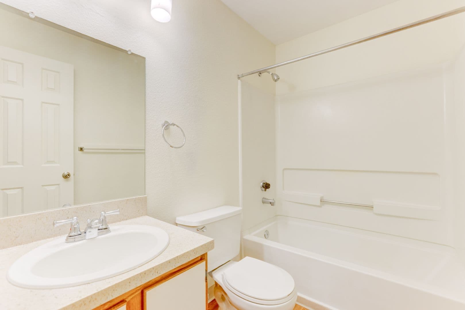 Lakewood Apartment: 12598 W. Dakota Avenue
