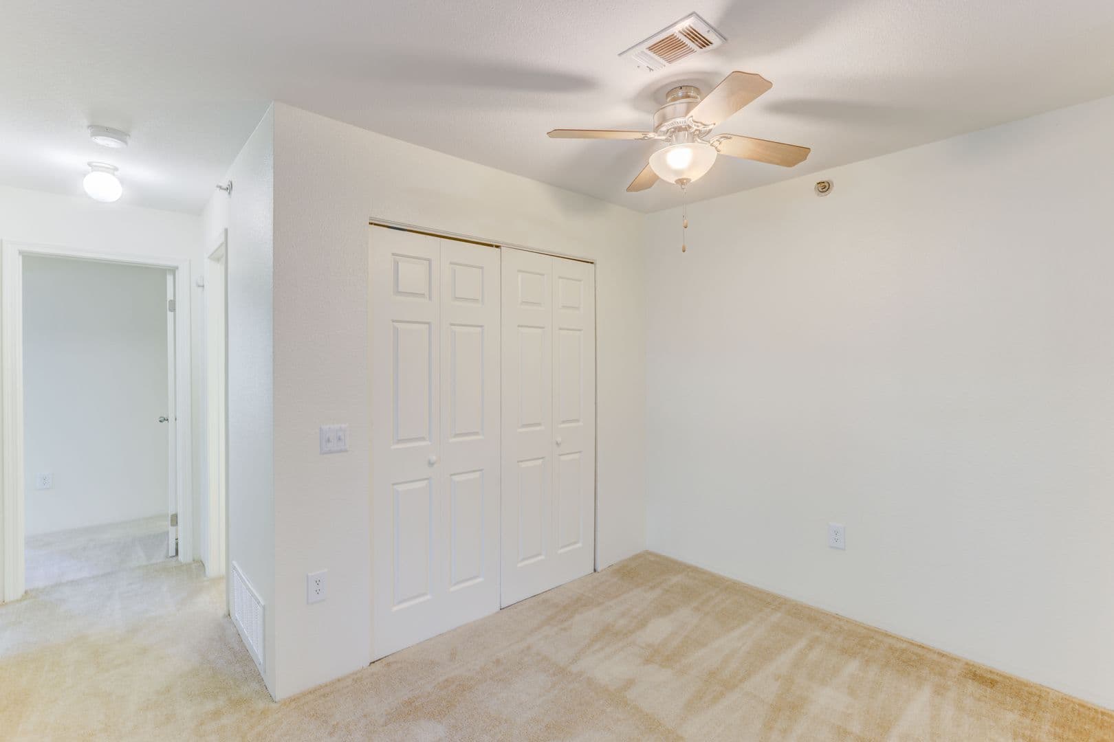 Lakewood Apartment: 12598 W. Dakota Avenue