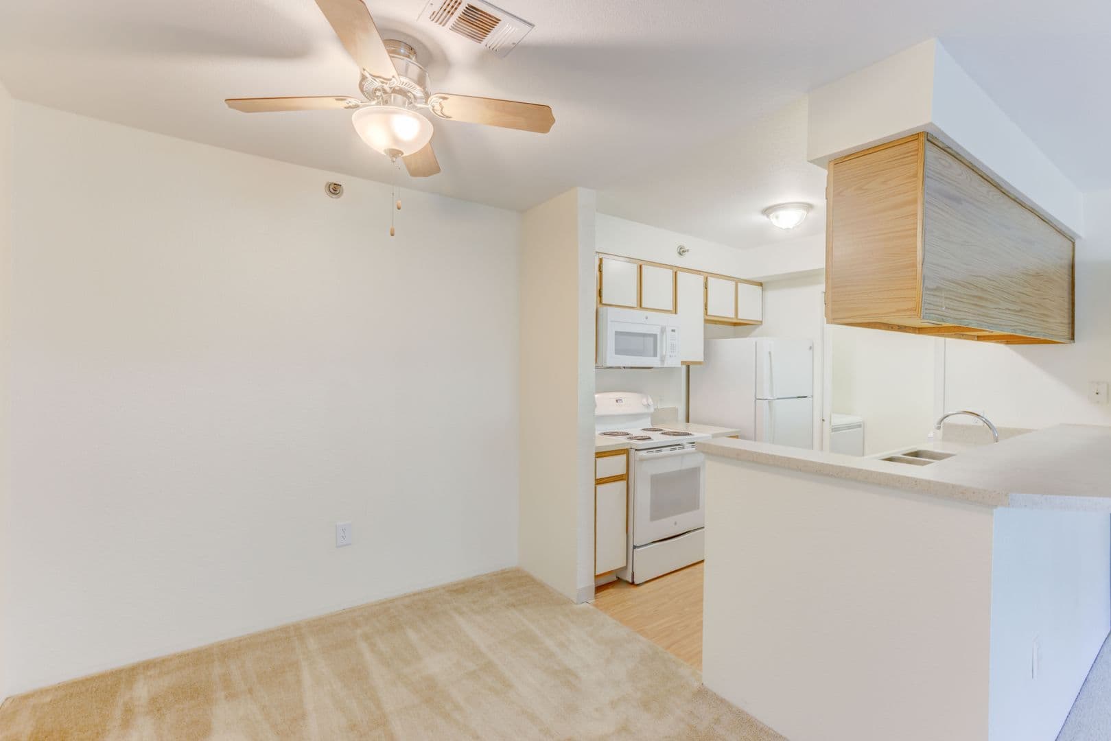 Lakewood Apartment: 12598 W. Dakota Avenue