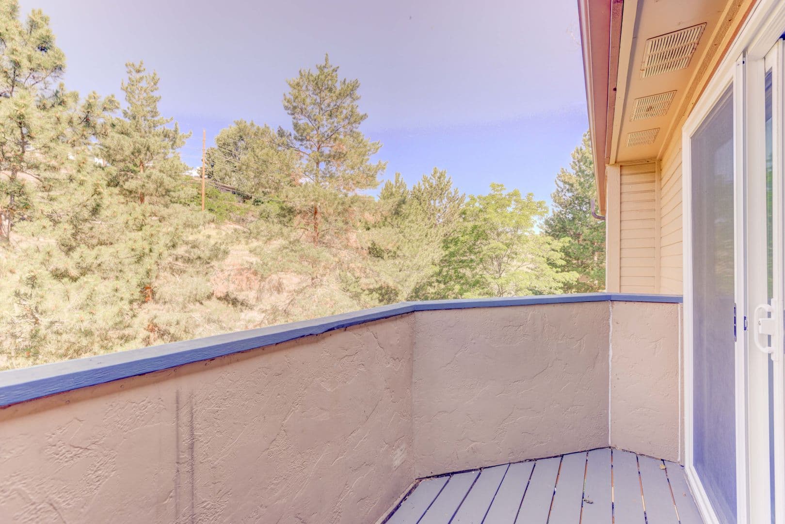 Lakewood Apartment: 12598 W. Dakota Avenue