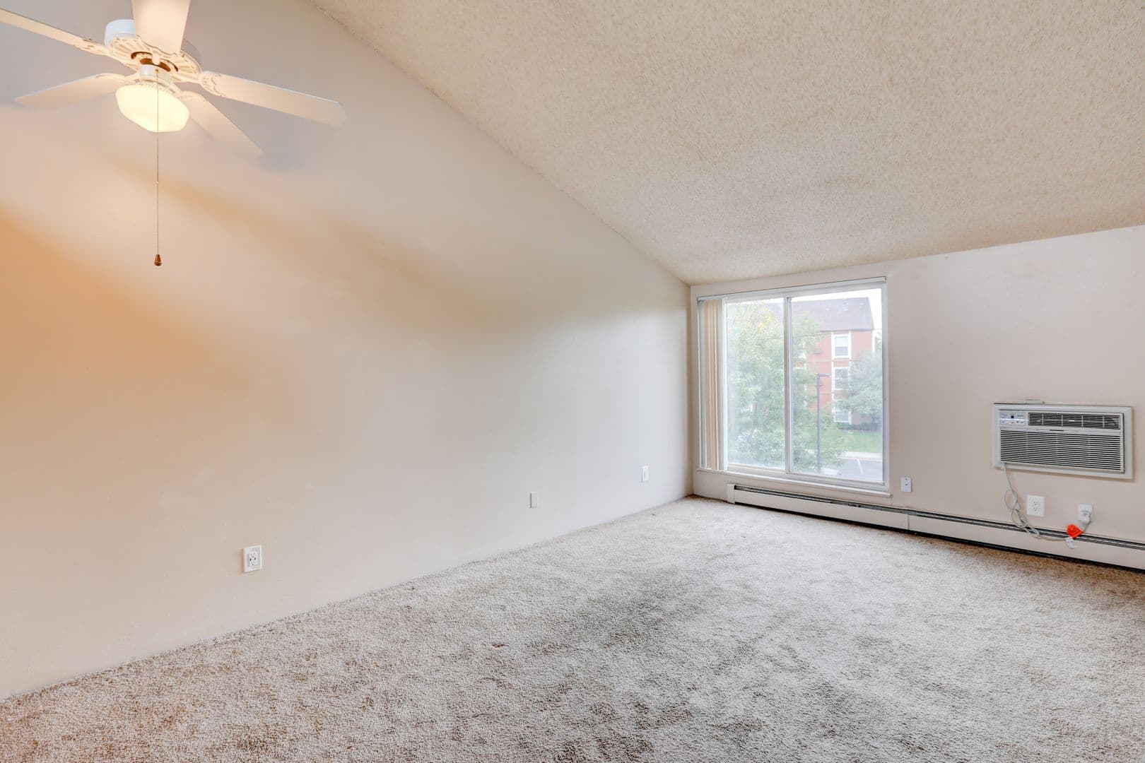 Golden Apartment: 17600 W 14th Ave.