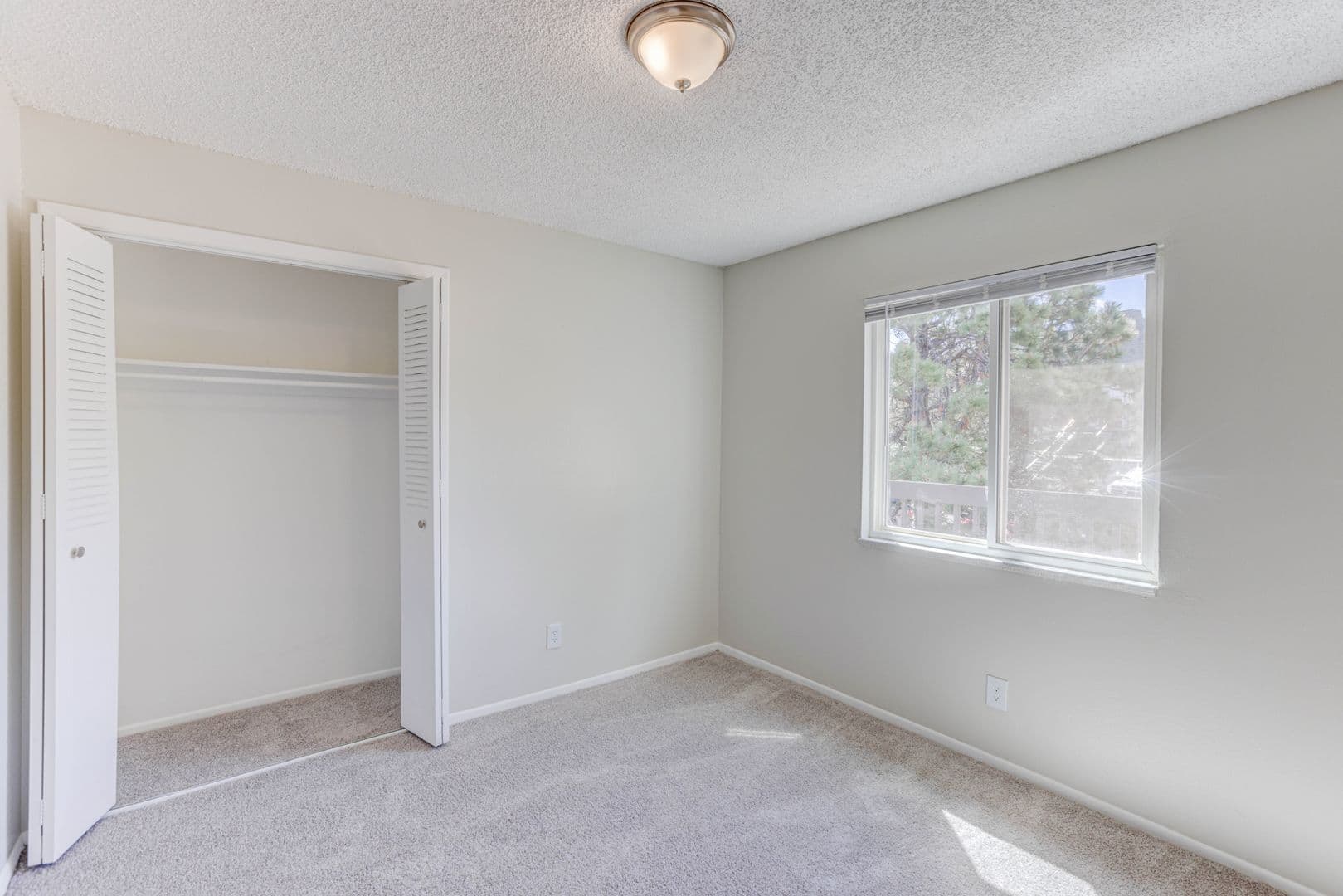 Lakewood Apartment: 13050 West Cedar Drive