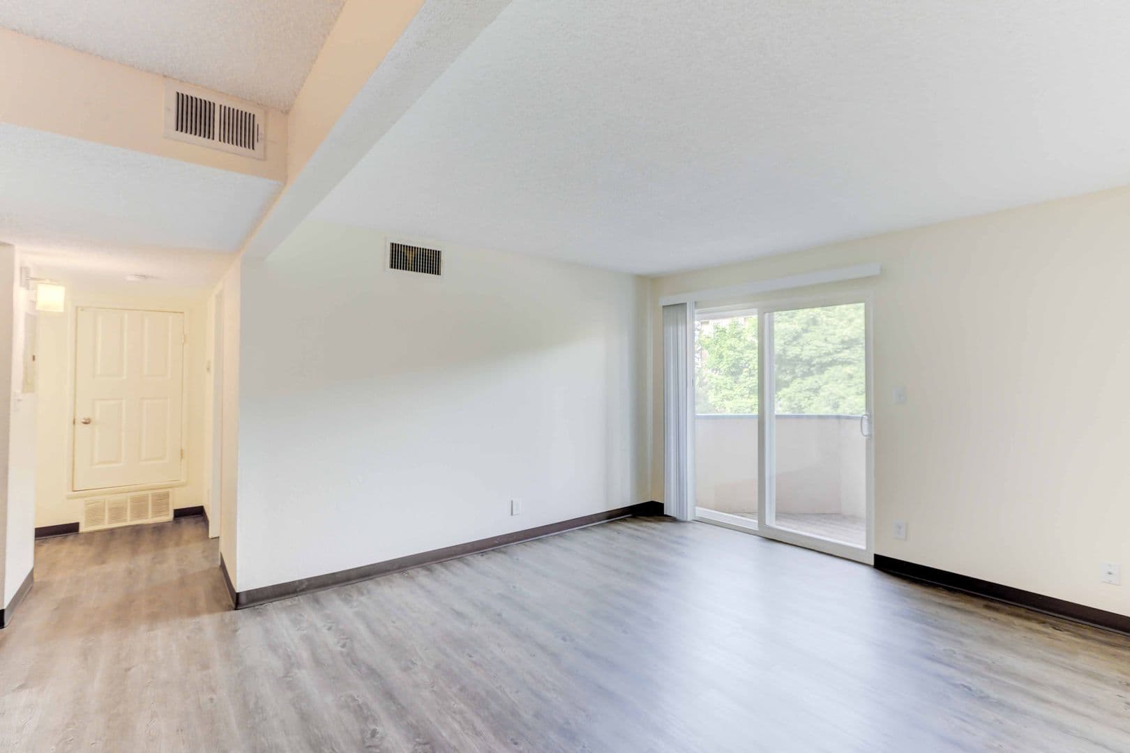 Lakewood Apartment: 12598 W. Dakota Avenue