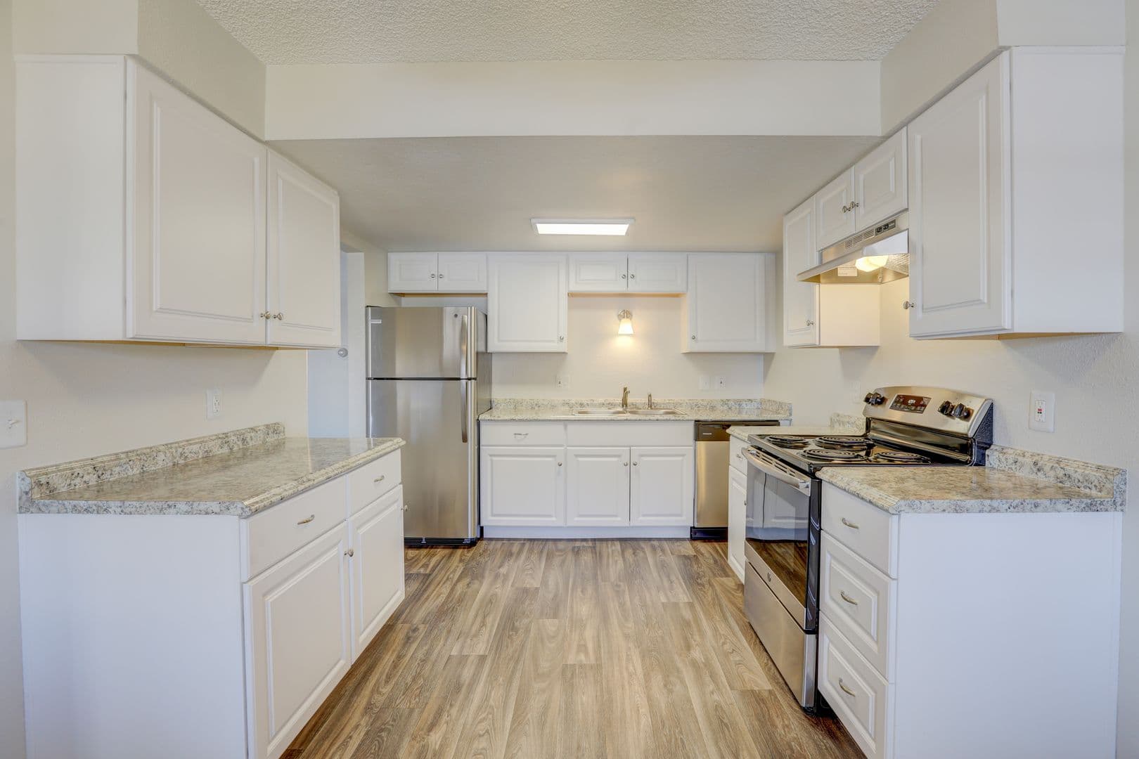 Lakewood Apartment: 7830 West 10th Avenue
