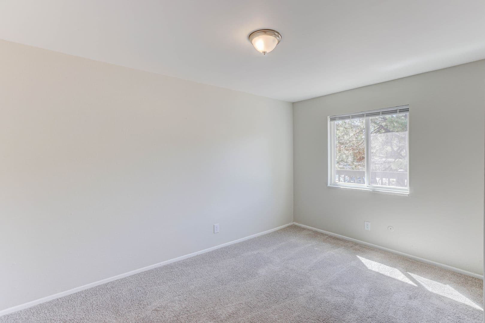 Lakewood Apartment: 13050 West Cedar Drive