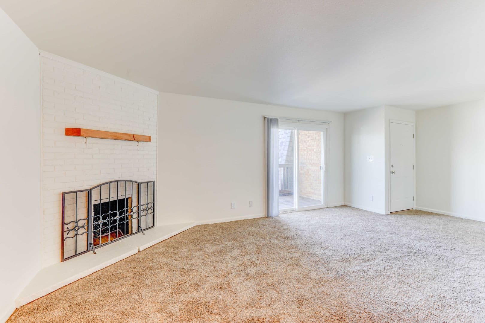 Lakewood Apartment: 13050 West Cedar Drive