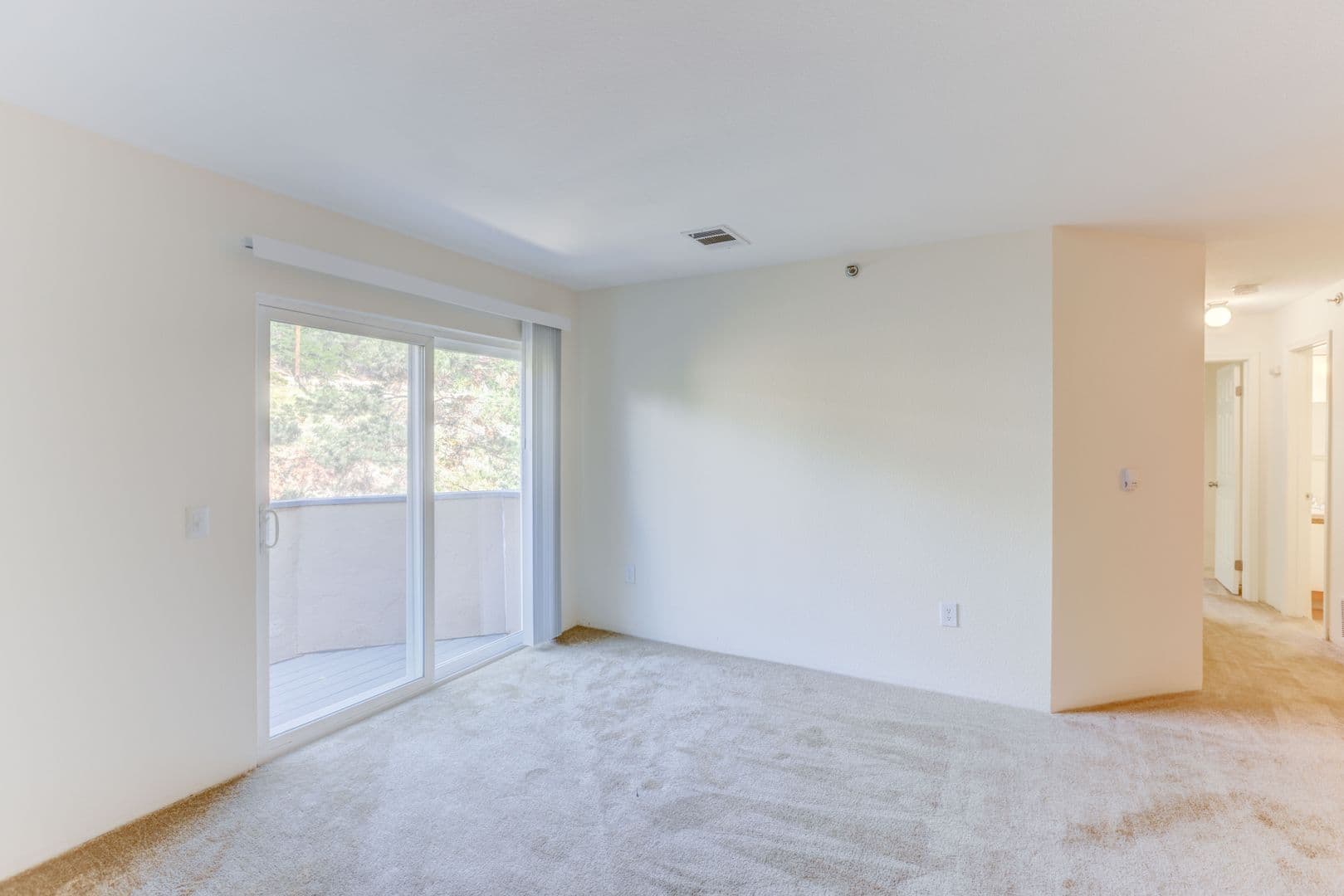 Lakewood Apartment: 12598 W. Dakota Avenue