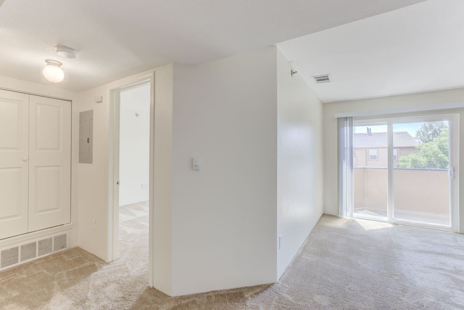 Lakewood Apartment: 12598 W. Dakota Avenue