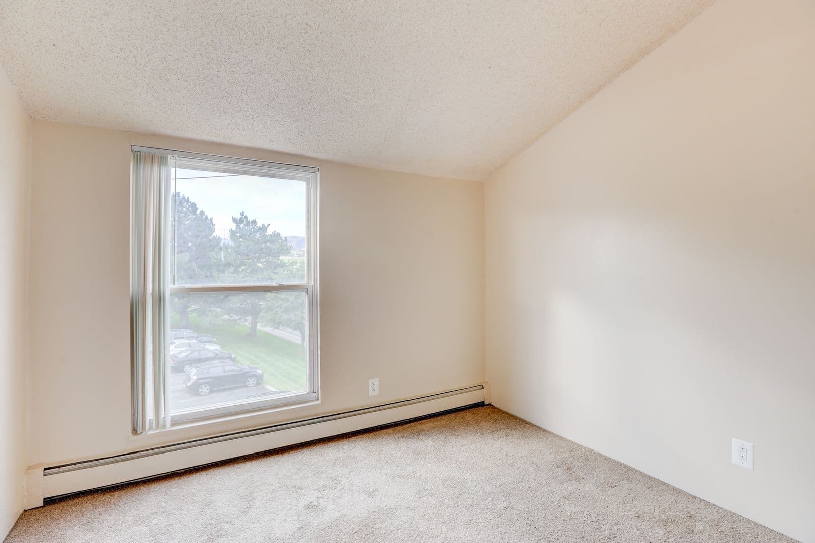 Golden Apartment: 17600 W 14th Ave.