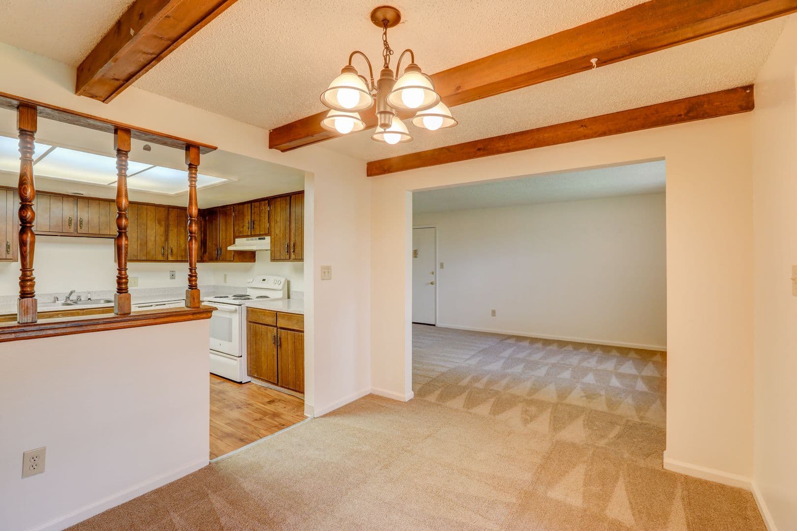 Lakewood Apartment: 11280 W. 20th Ave.