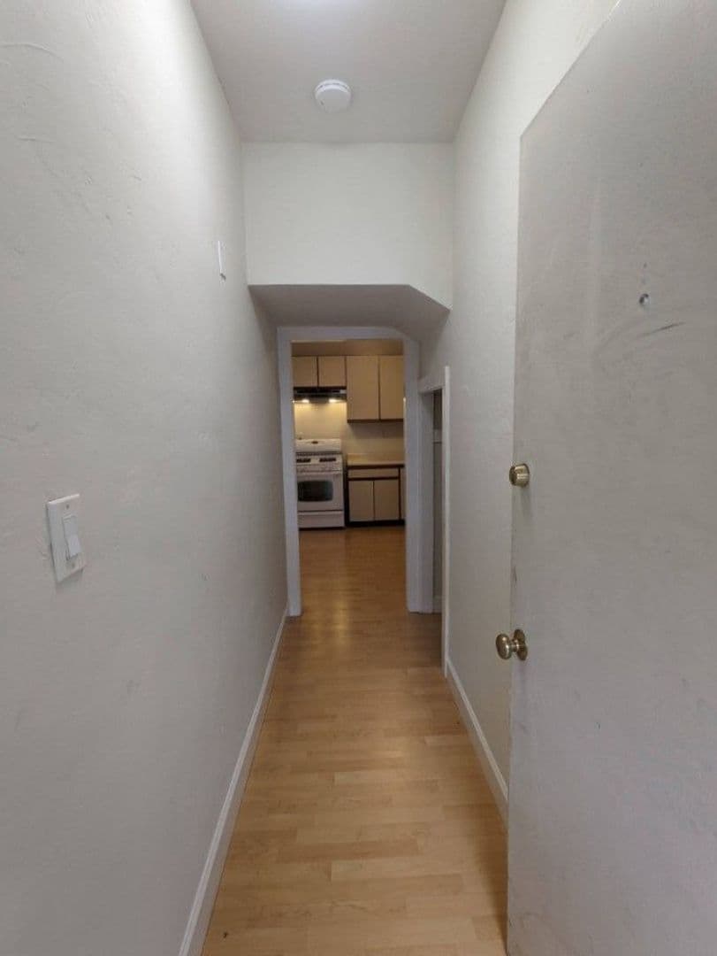 San Francisco Apartment: 55 Brosnan St