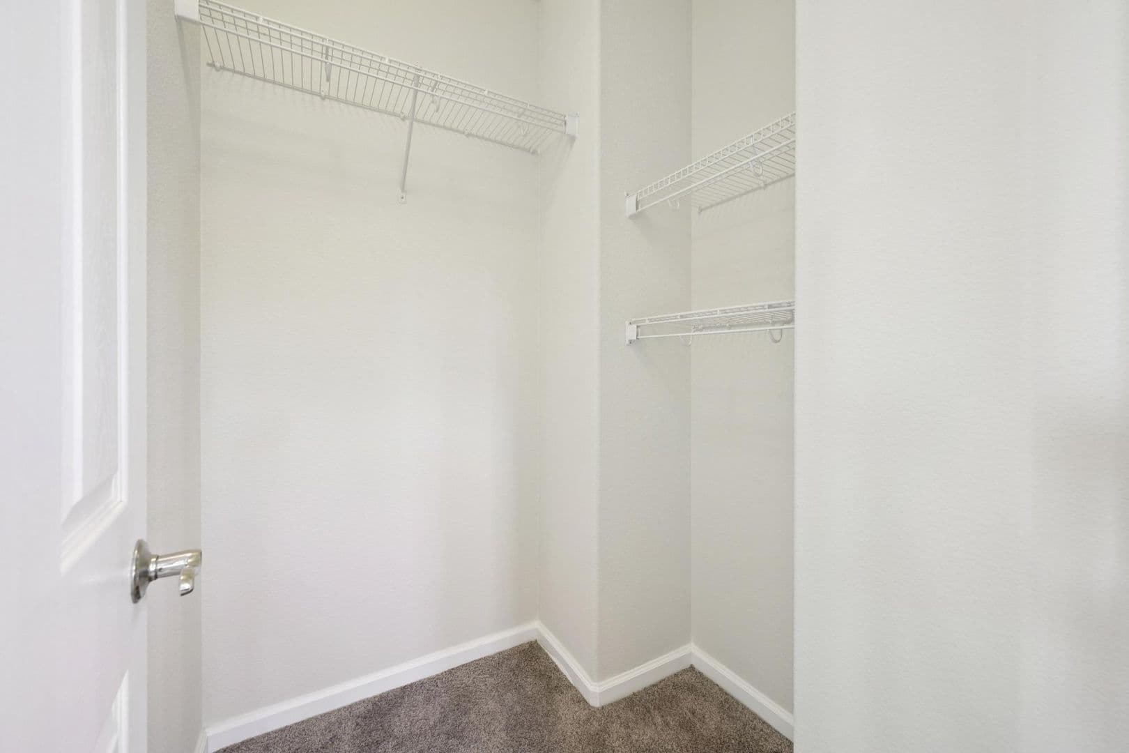 Dublin House: 4302 Keegan St