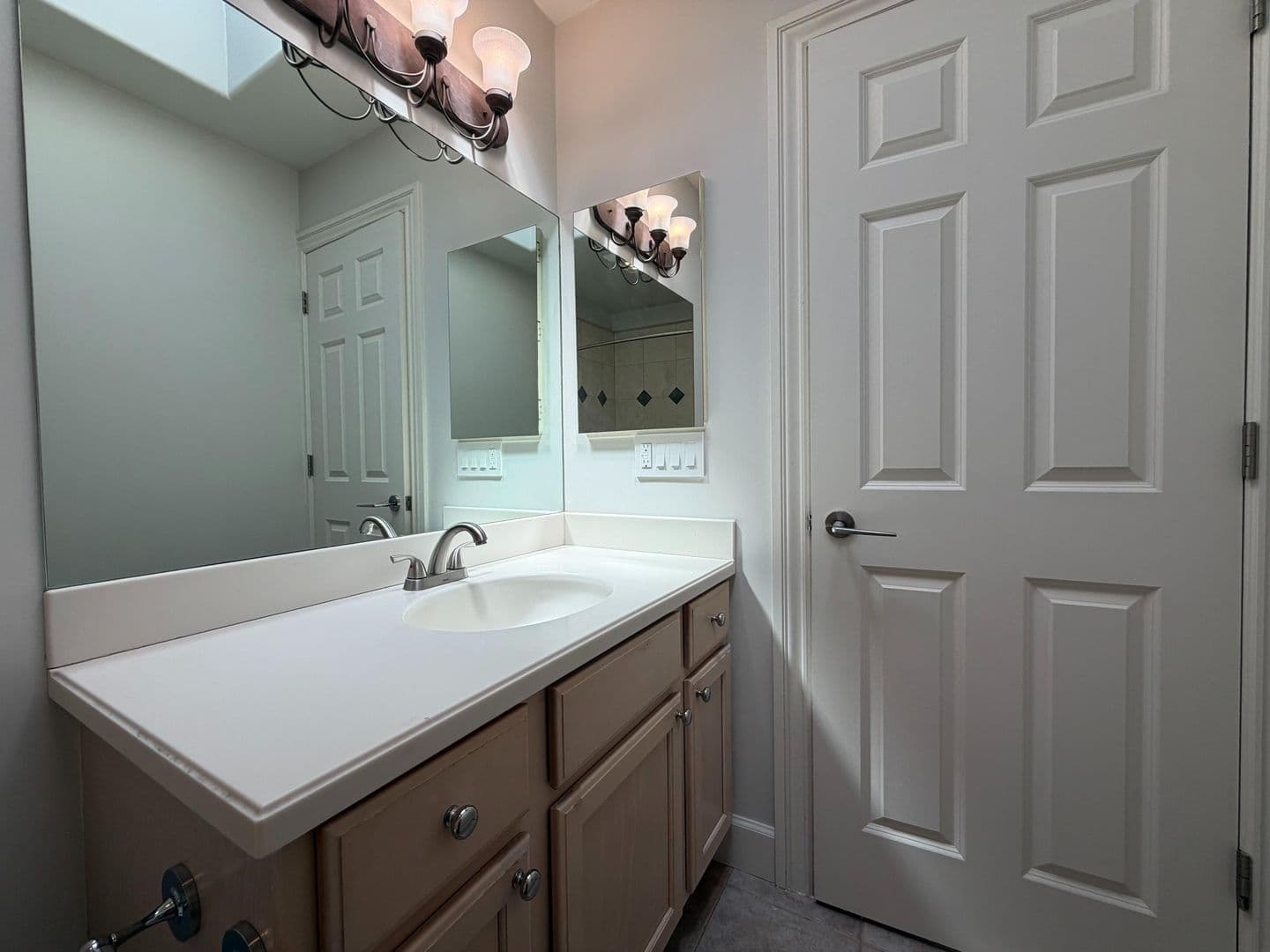San Francisco Condo: 2050 Divisadero St #3
