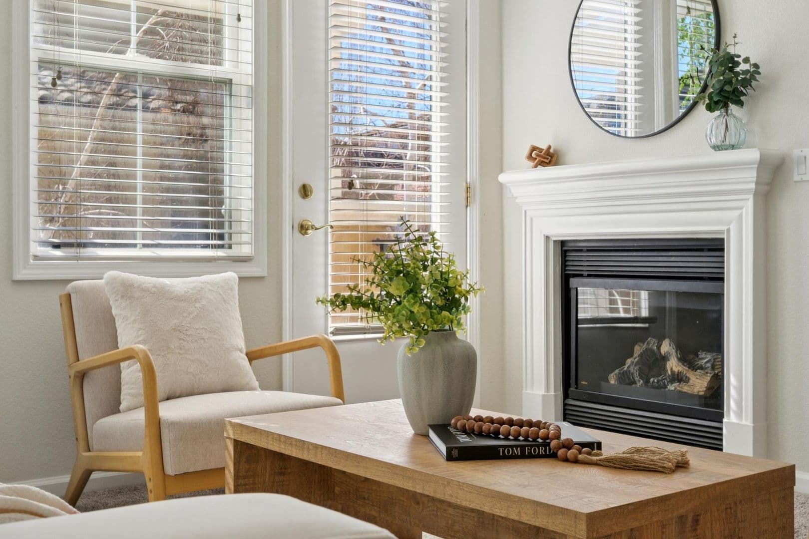 Dublin House: 4302 Keegan St