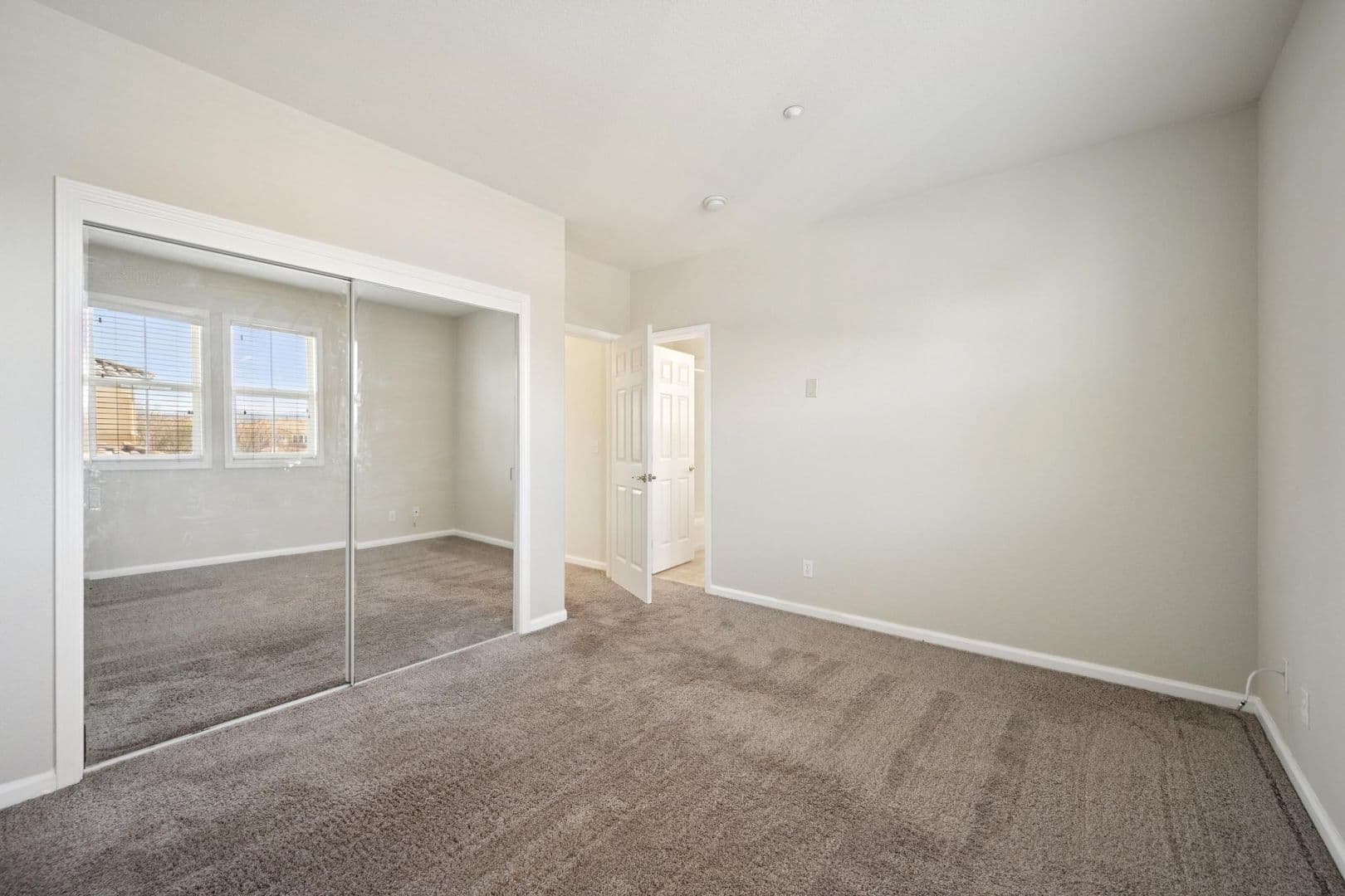 Dublin House: 4302 Keegan St